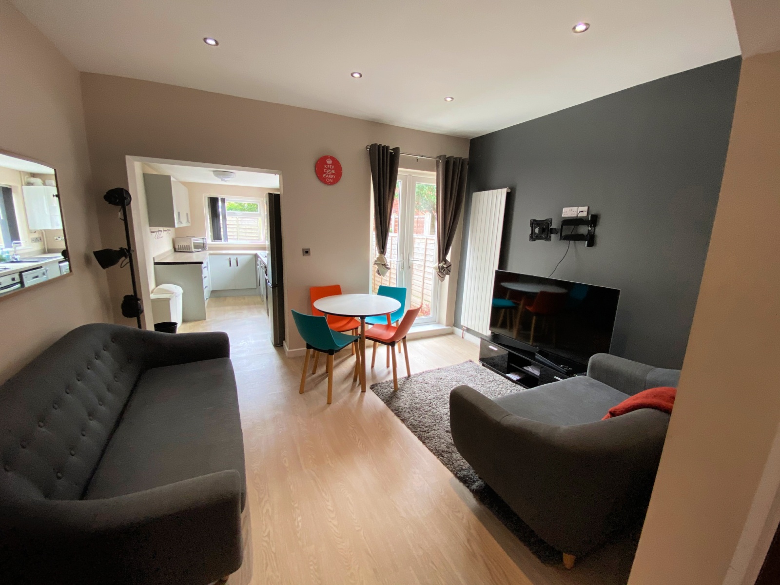 5 Bed house to Rent in Dunkirk | NG7 2LE - Image 1