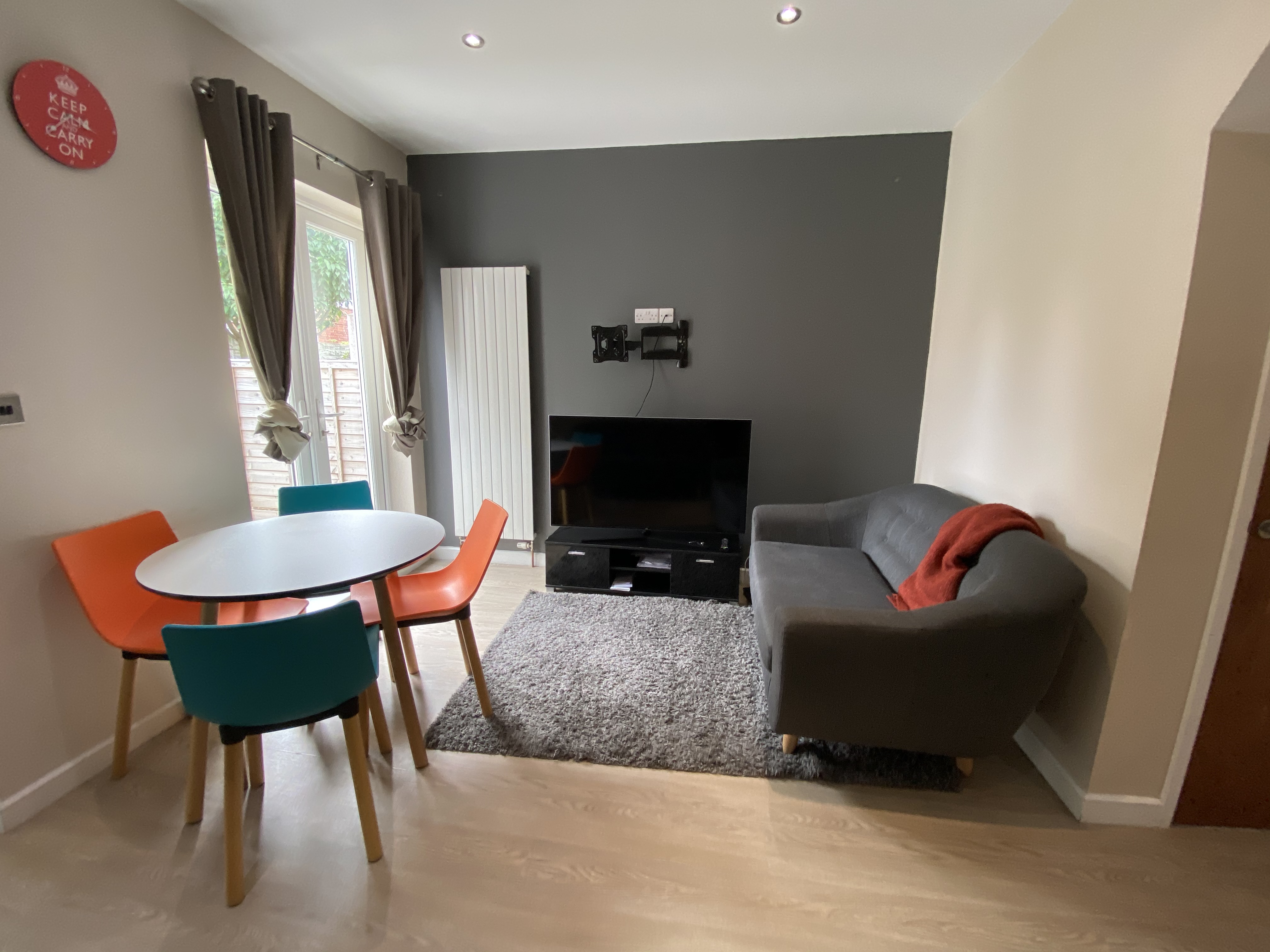 5 Bed house to Rent in Dunkirk | NG7 2LE - Image 2