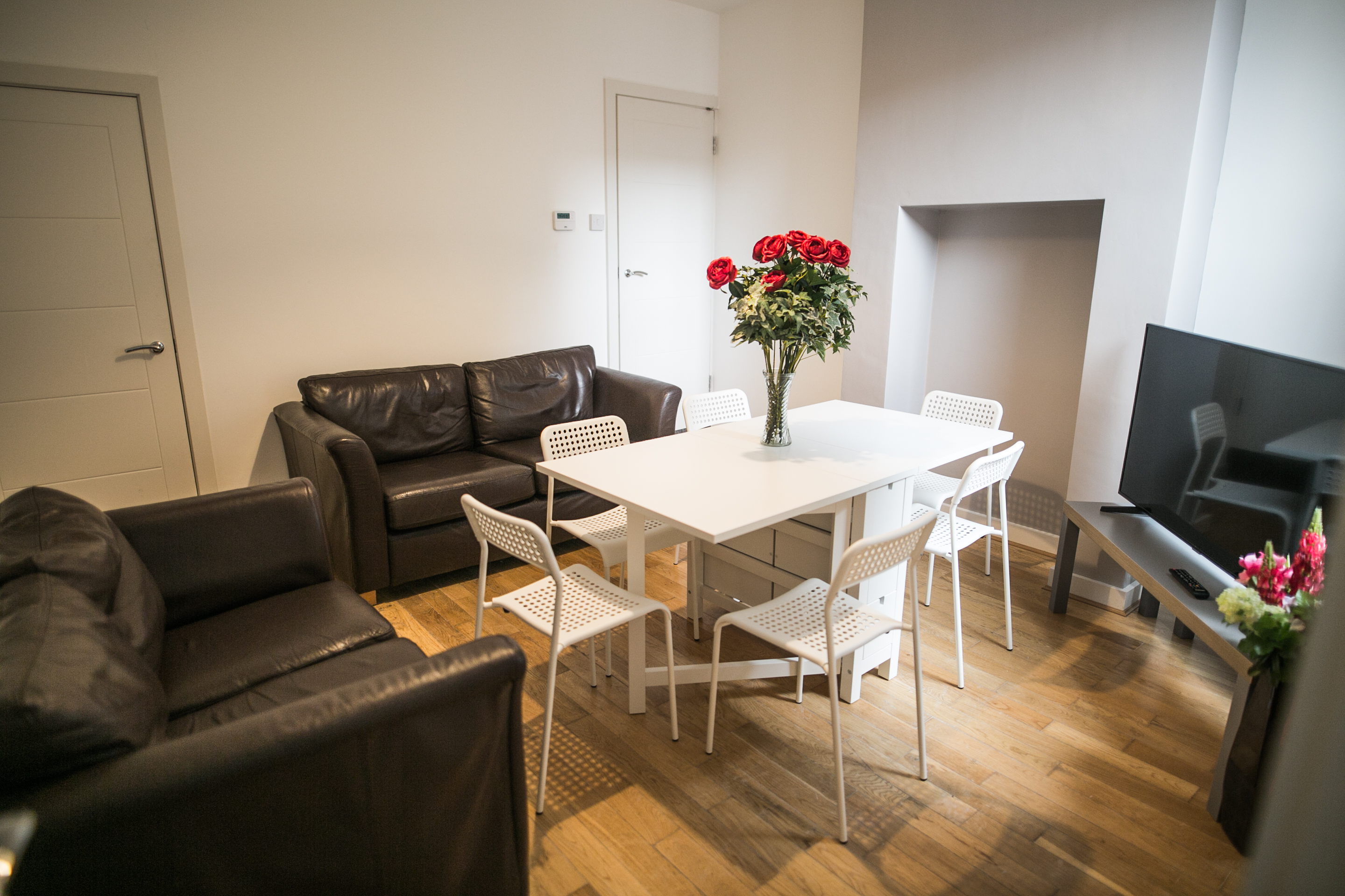 4 Bed house to Rent in Edgbaston | B16 9DU - Image 1