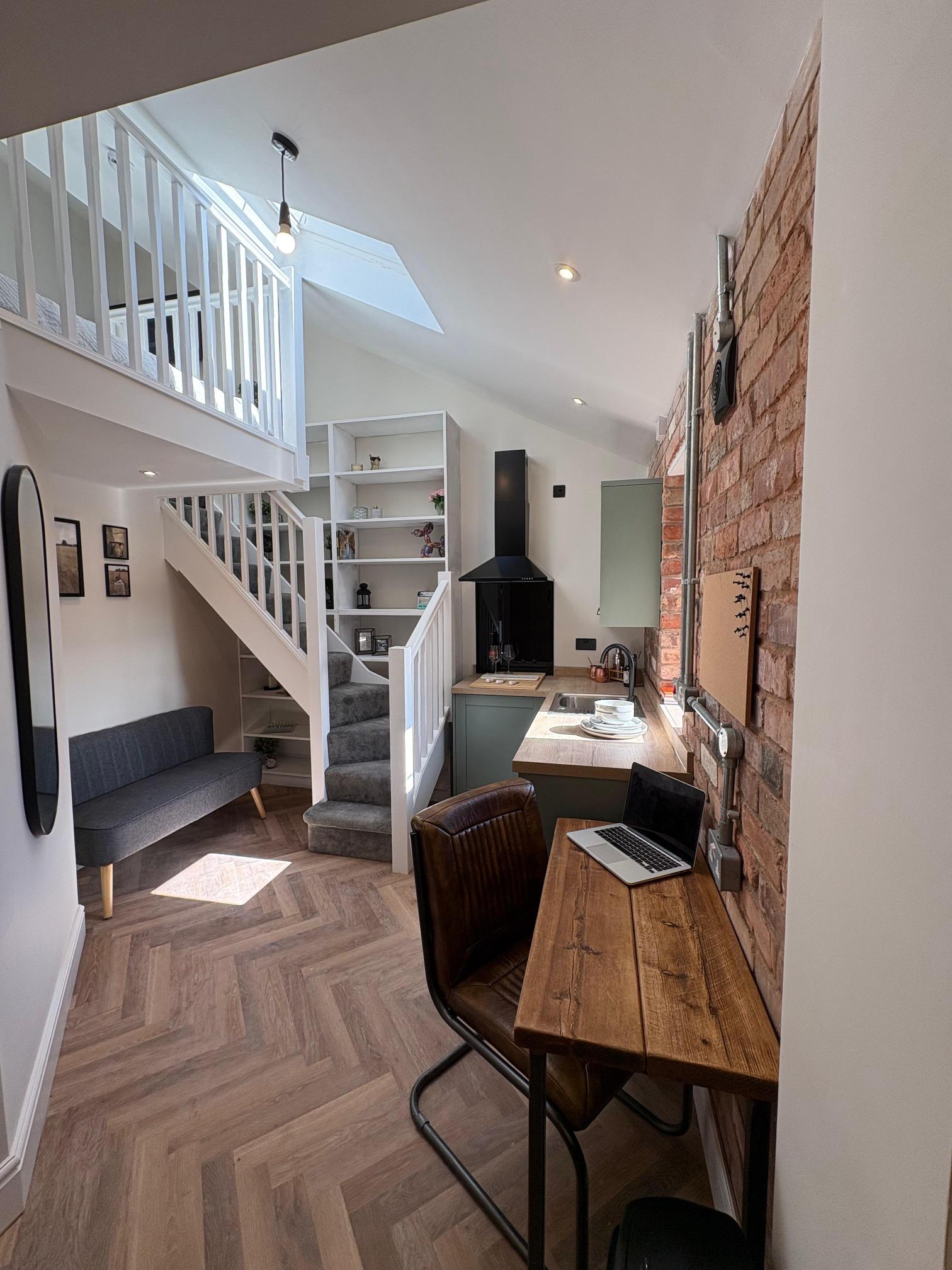 1 Bed flat to Rent in Selly Oak | B29 7DA - Image 2