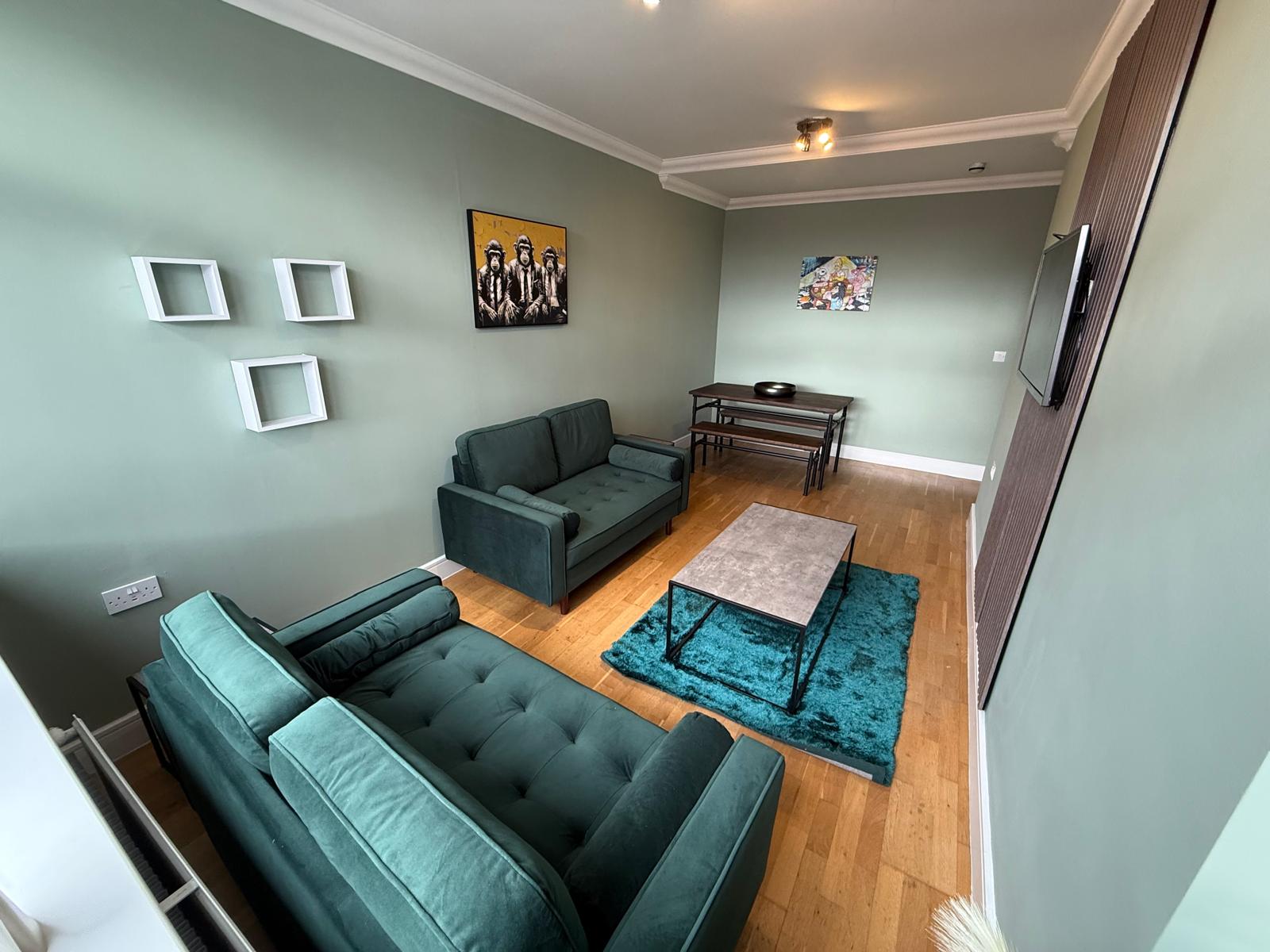4 Bed flat to Rent in Lenton | NG7 2HE - Image 2
