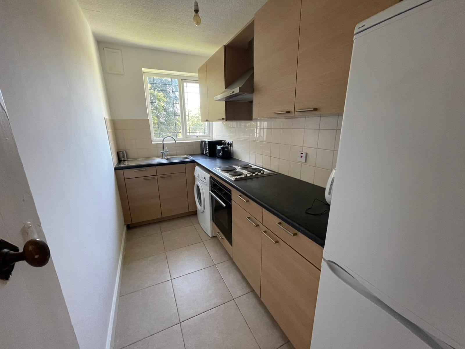 1 Bed flat to Rent in 201 Gibbins Rd | B29 6NH - Image 3