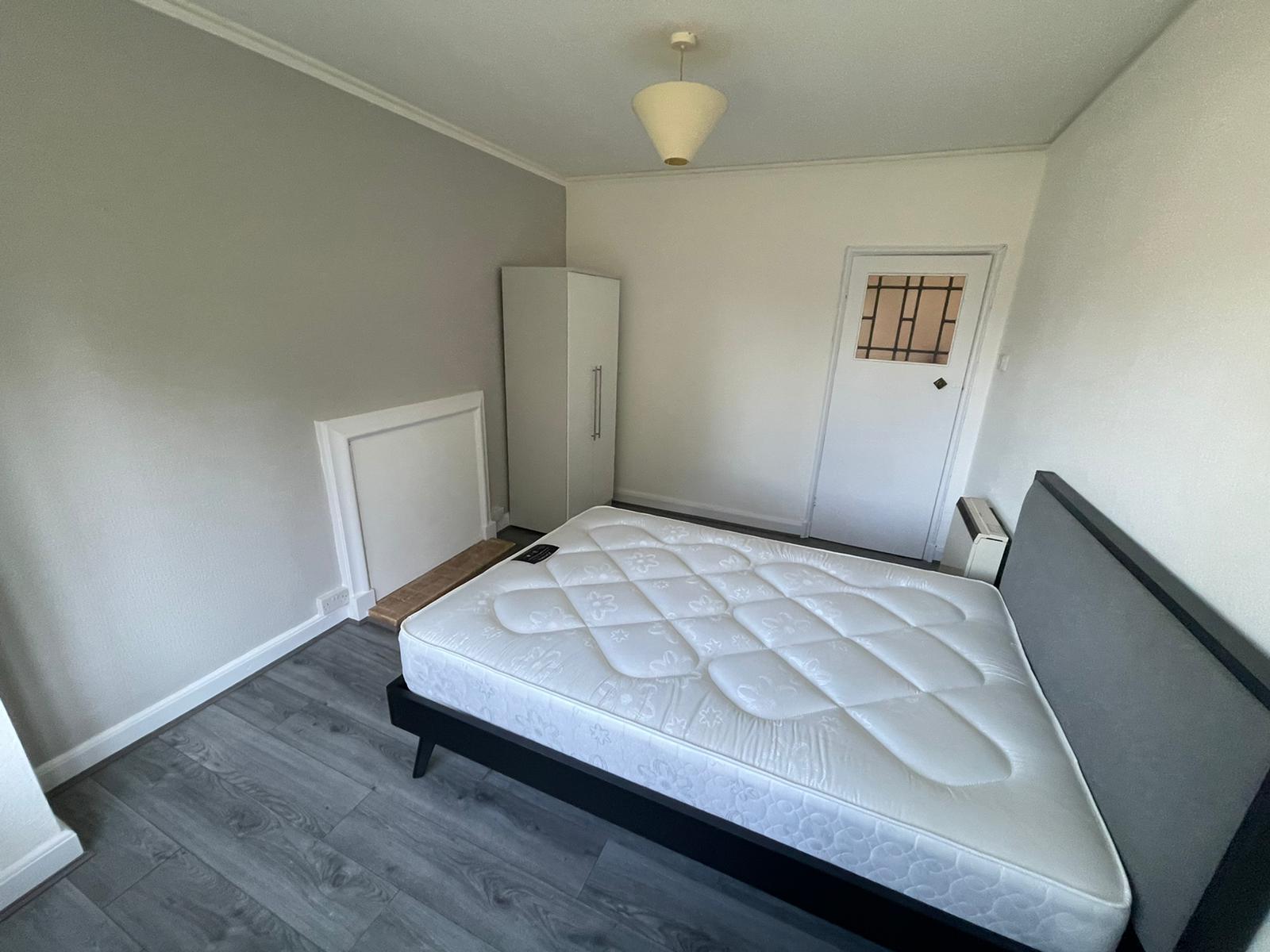 1 Bed flat to Rent in 201 Gibbins Rd | B29 6NH - Image 6