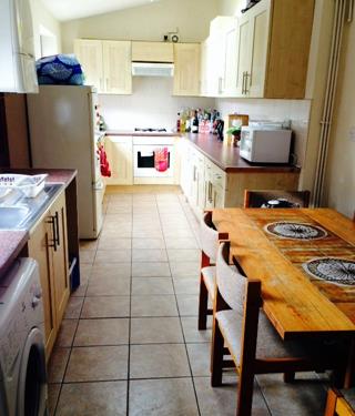 6 Bed house to Rent in Lenton |  NG7 1PY - Image 1