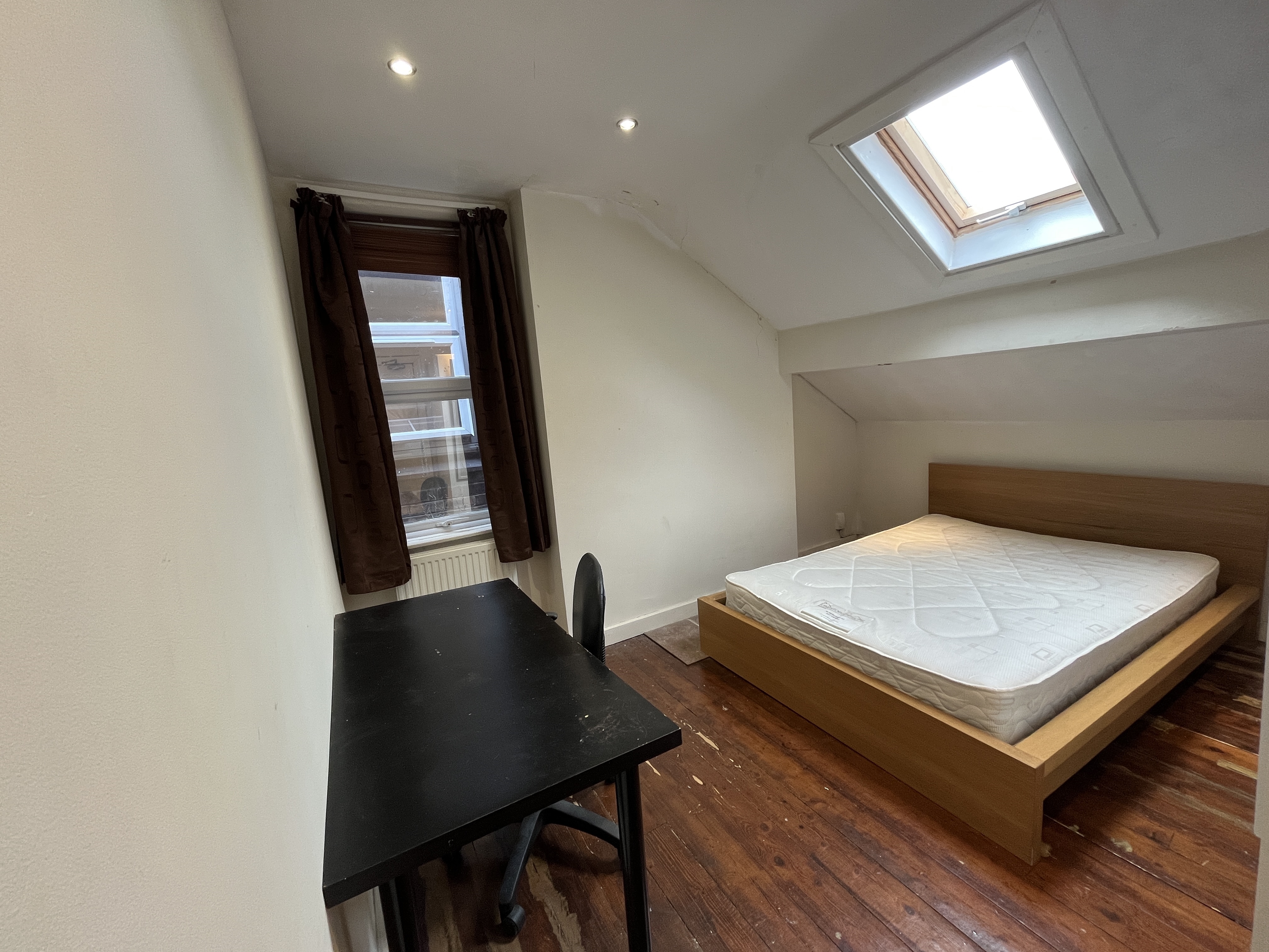 7 Bed house to Rent in Lenton | NG7 1PE - Image 5