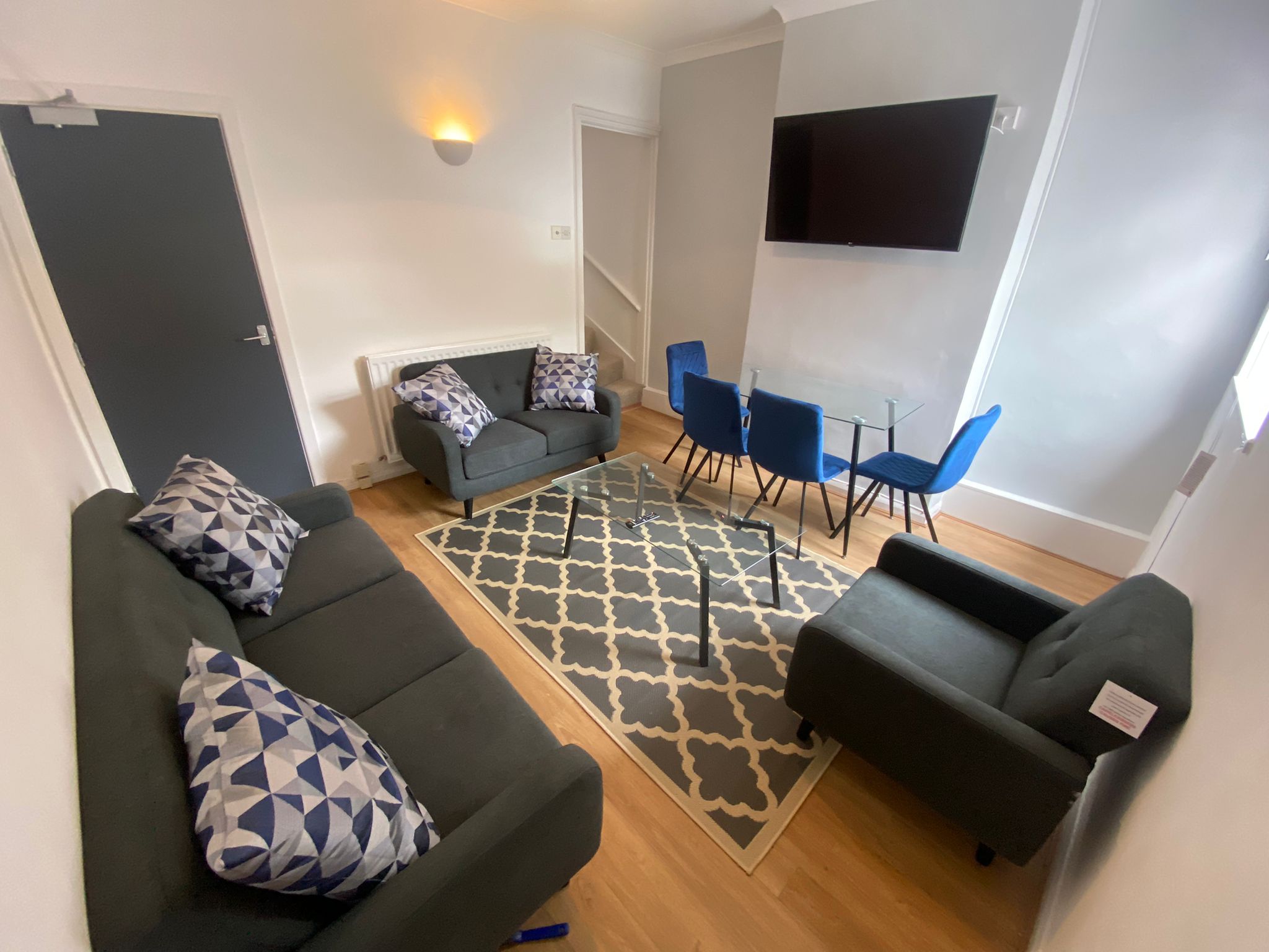 4 Bed house to Rent in Edgbaston | B16 9DU - Image 1