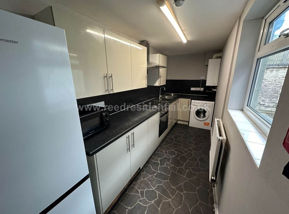 6 Bed house to Rent in Lenton | NG7 1SG - Image 3