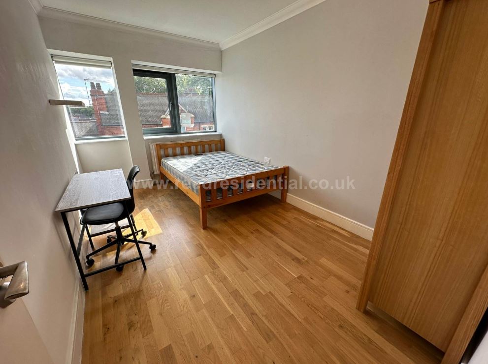 6 Bed flat to Rent in Lenton | NG7 2HE - Image 5