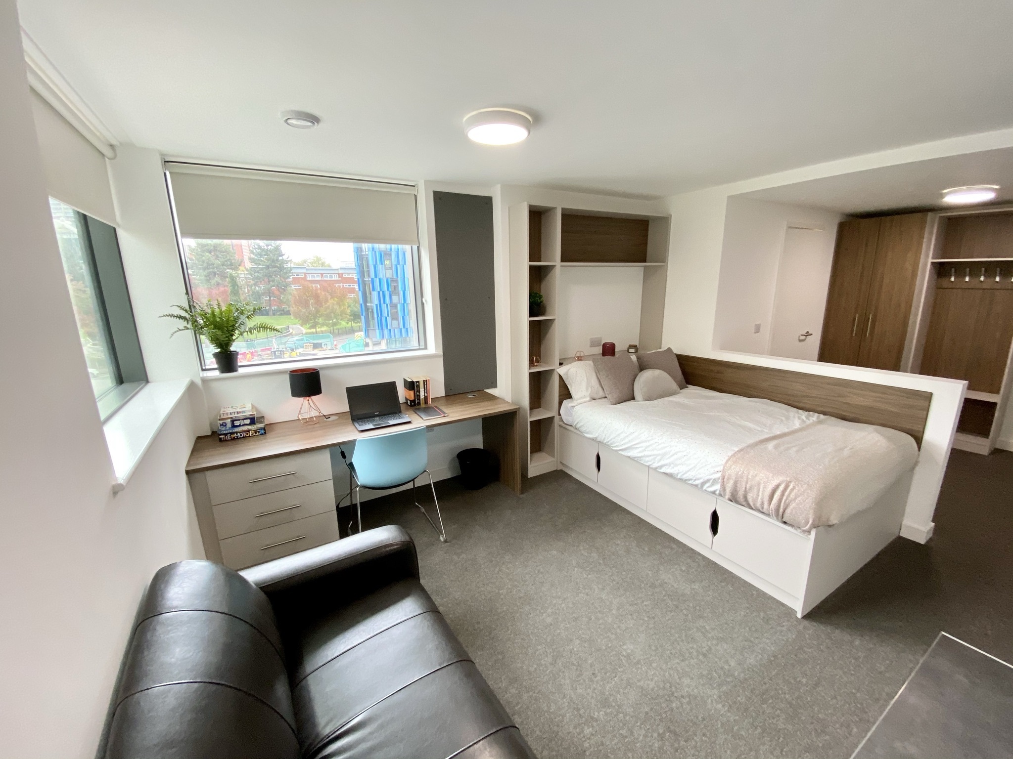 1 Bed flat to Rent in Five Ways | B15 1PL - Image 1