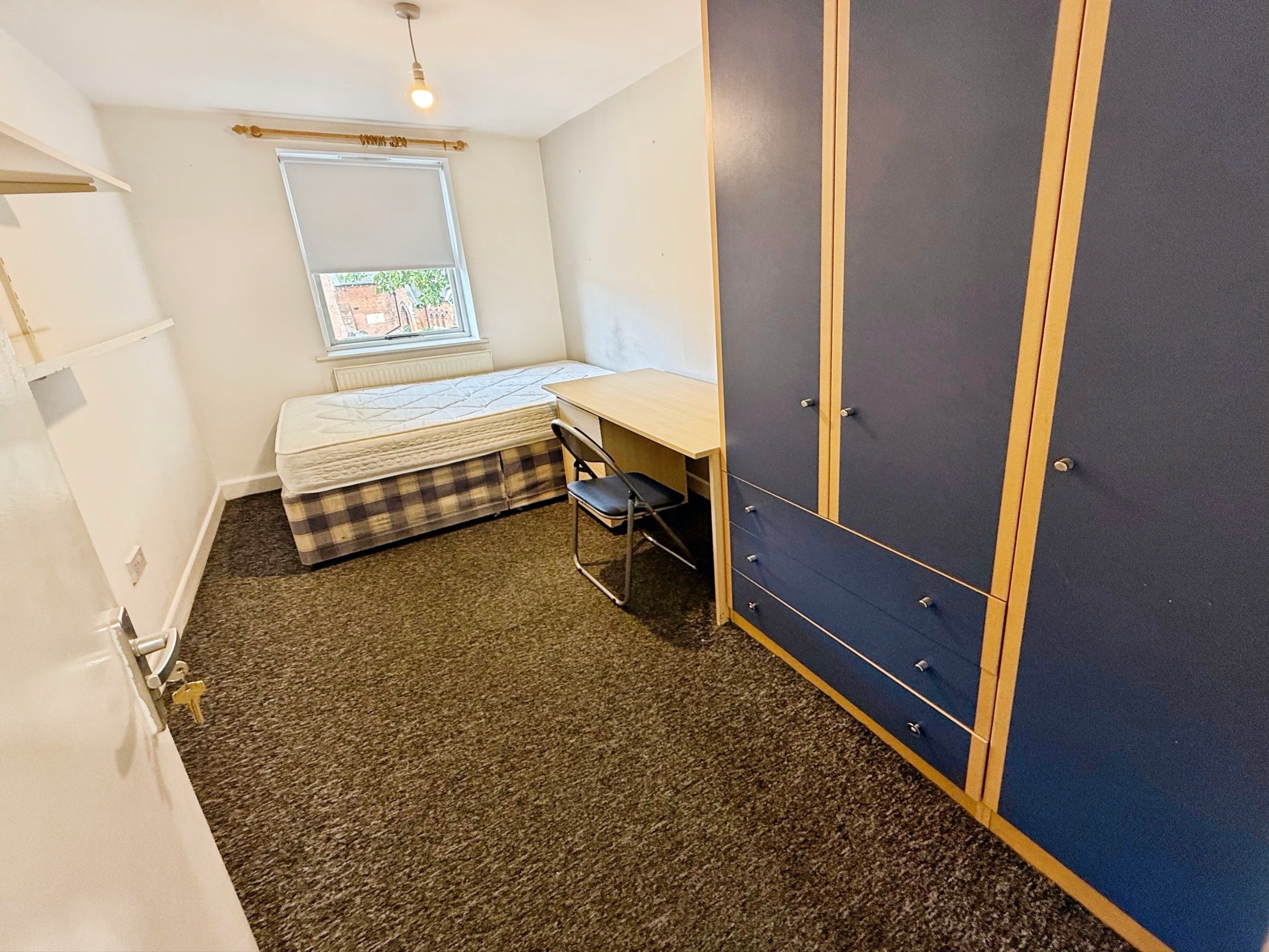 4 Bed flat to Rent in Lenton | NG7 1HP - Image 4