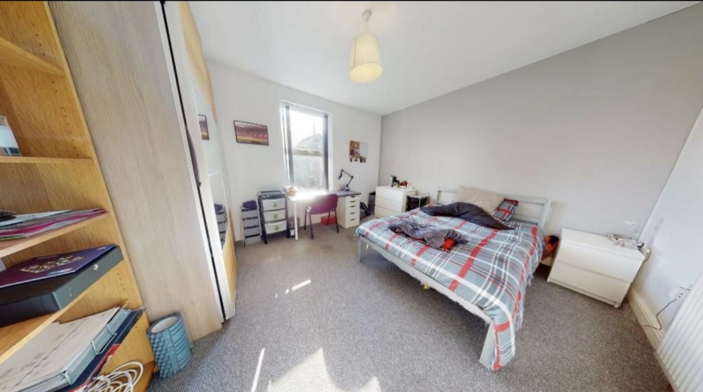 6 Bed house to Rent in Dunkirk | NG7 2JR - Image 3