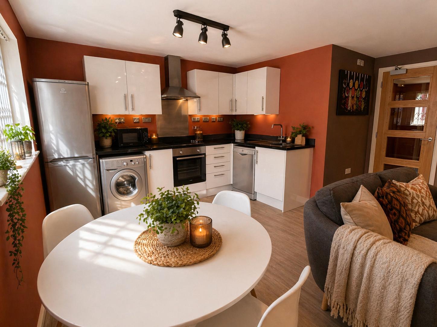 4 Bed flat to Rent in Lenton | NG7 3DD - Image 4