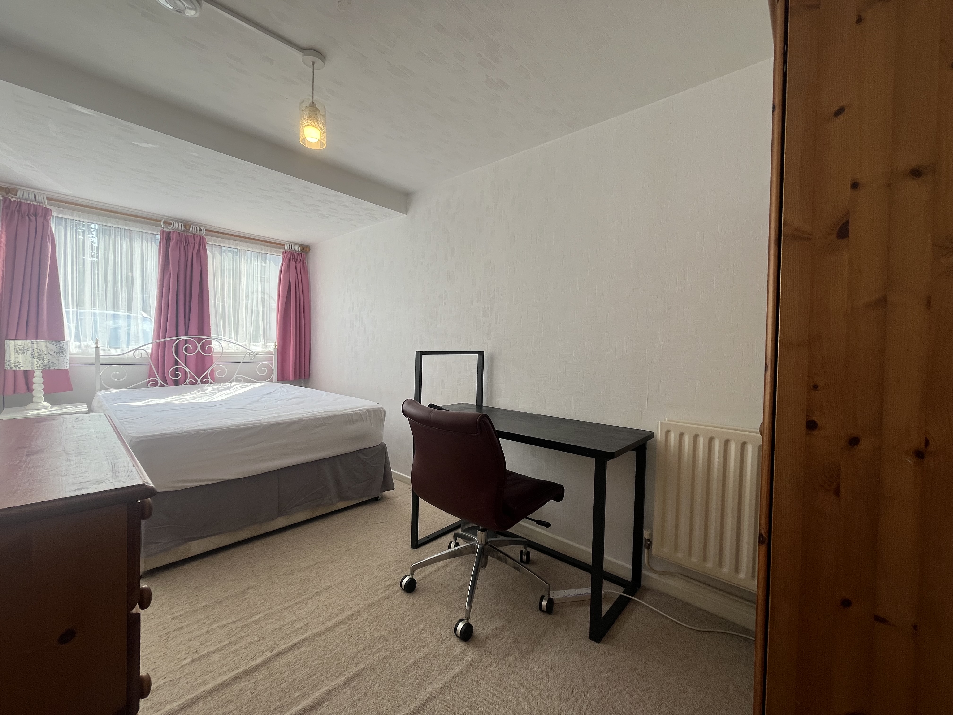 3 Bed flat to Rent in Edgbaston | B16 9BJ - Image 5
