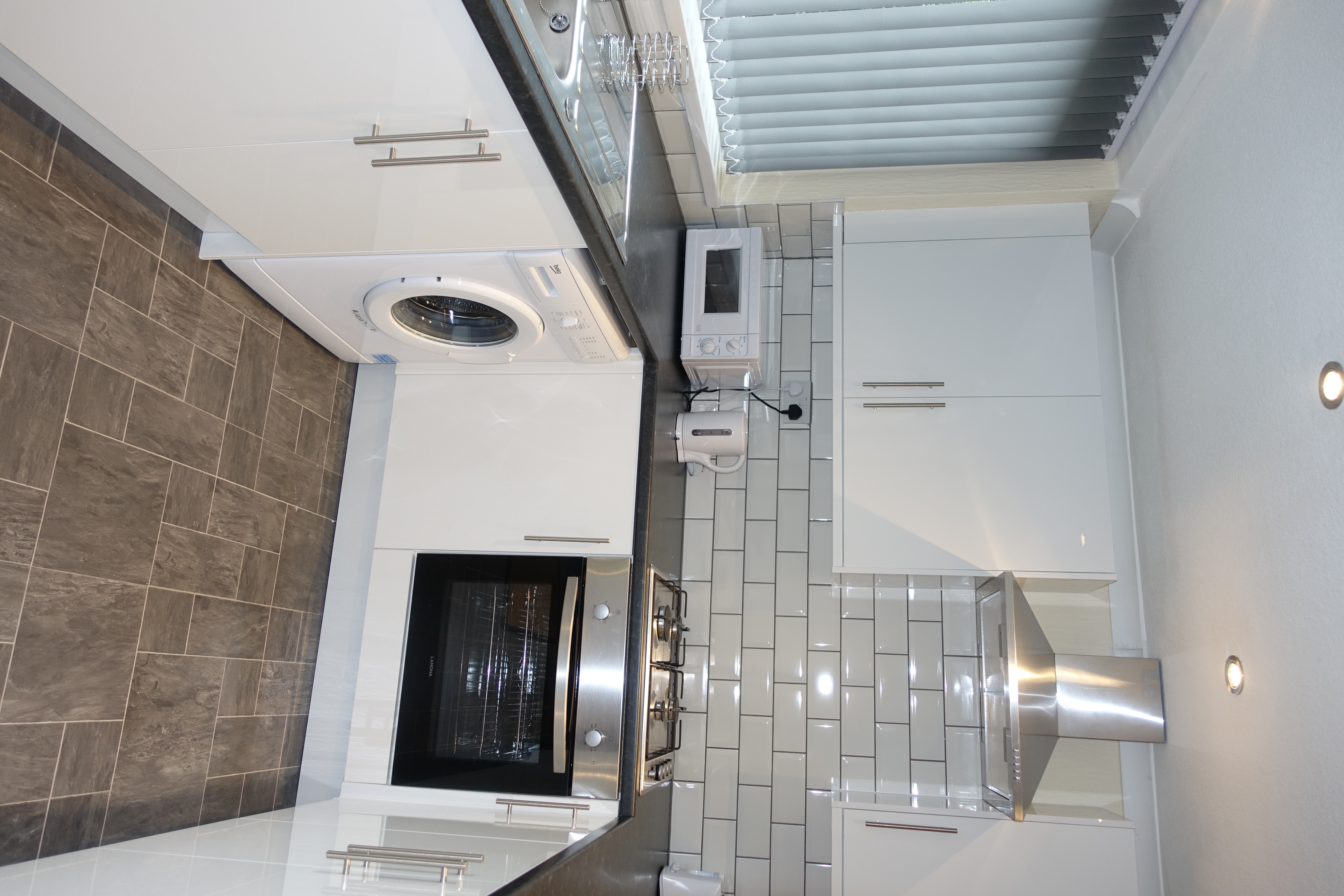 4 Bed house to Rent in Edgbaston | B16 9AE - Image 5