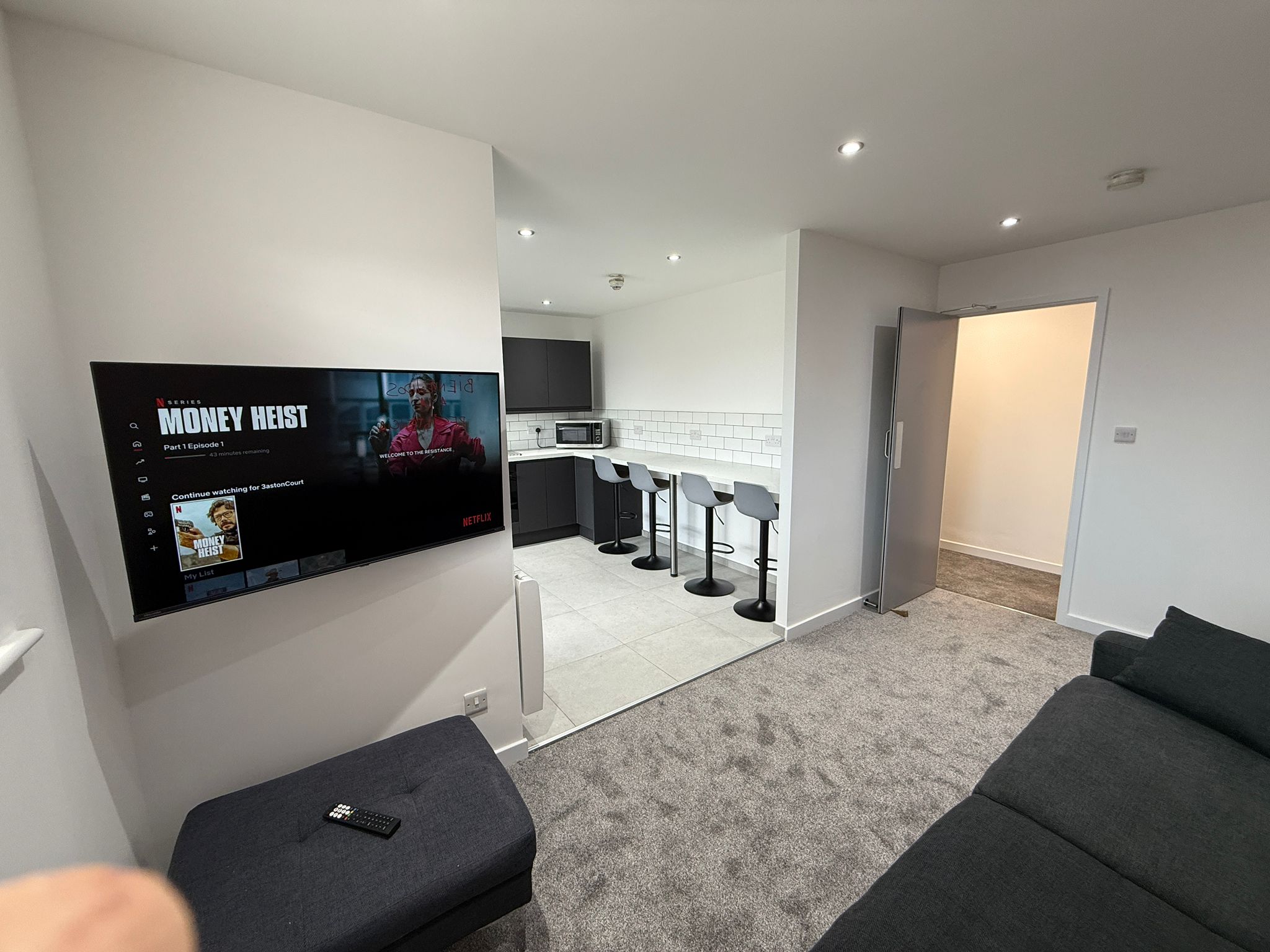 6 Bed flat to Rent in Dunkirk | NG7 2RP - Image 2