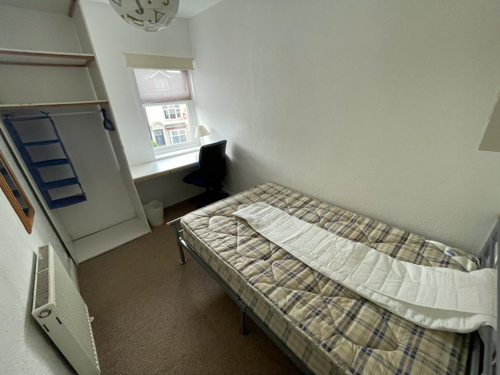 5 Bed house to Rent in Selly Oak | B29 7DG - Image 6