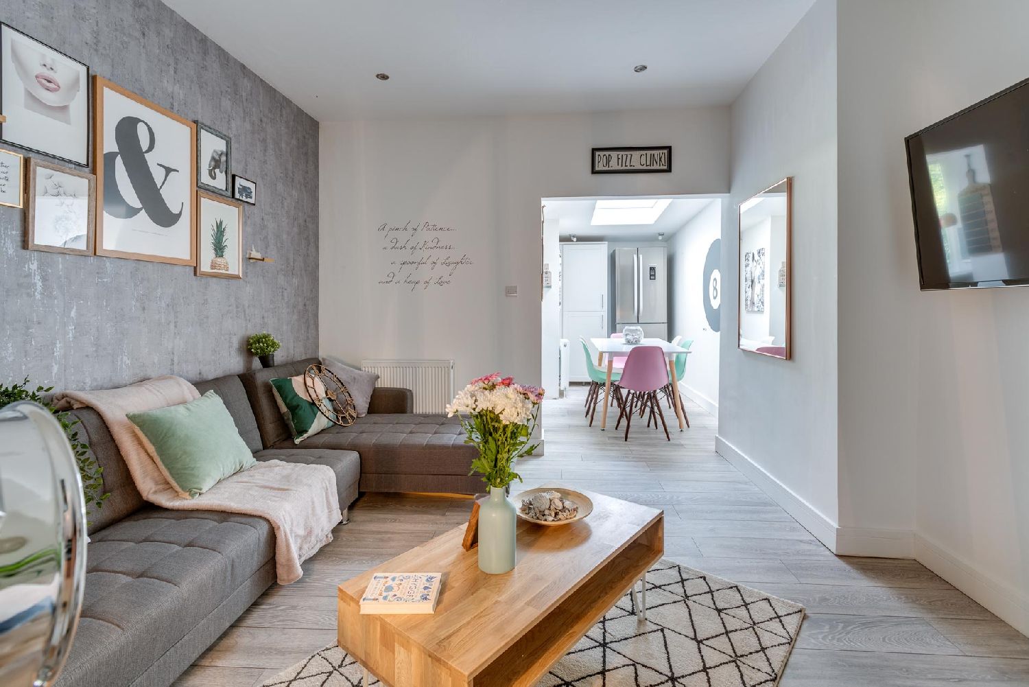 6 Bed house to Rent in Fishponds | BS16 2AX - Image 2