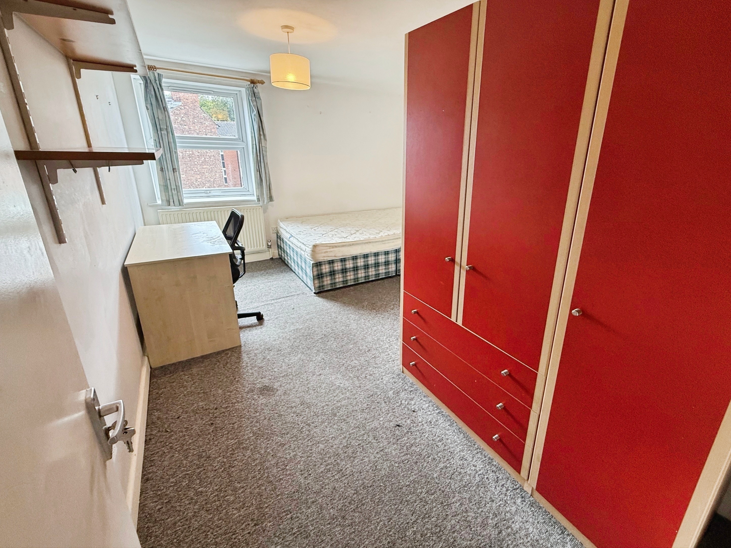 4 Bed flat to Rent in Lenton | NG7 1HP - Image 5