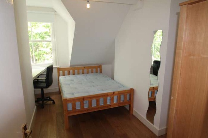 1 Bed house to Rent in Lenton | NG7 1QN - Image 6