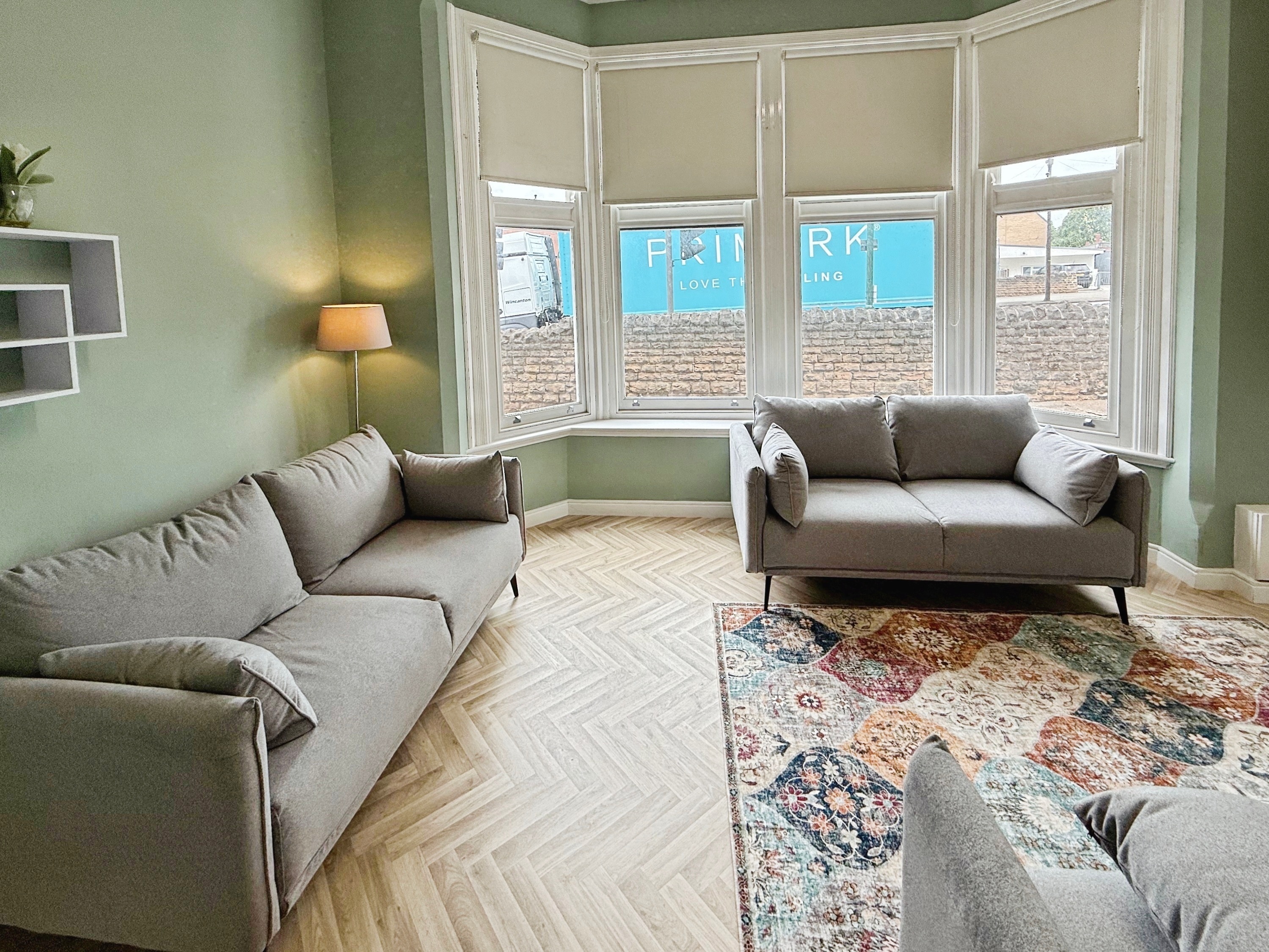 8 Bed house to Rent in Lenton | NG7 1QN - Image 4