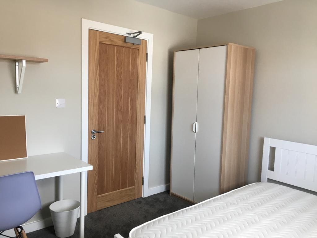 5 Bed house to Rent in Edgbaston | B16 9DY - Image 3