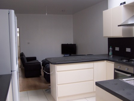 6 Bed house to Rent in Selly Oak | B29 6AG - Image 1