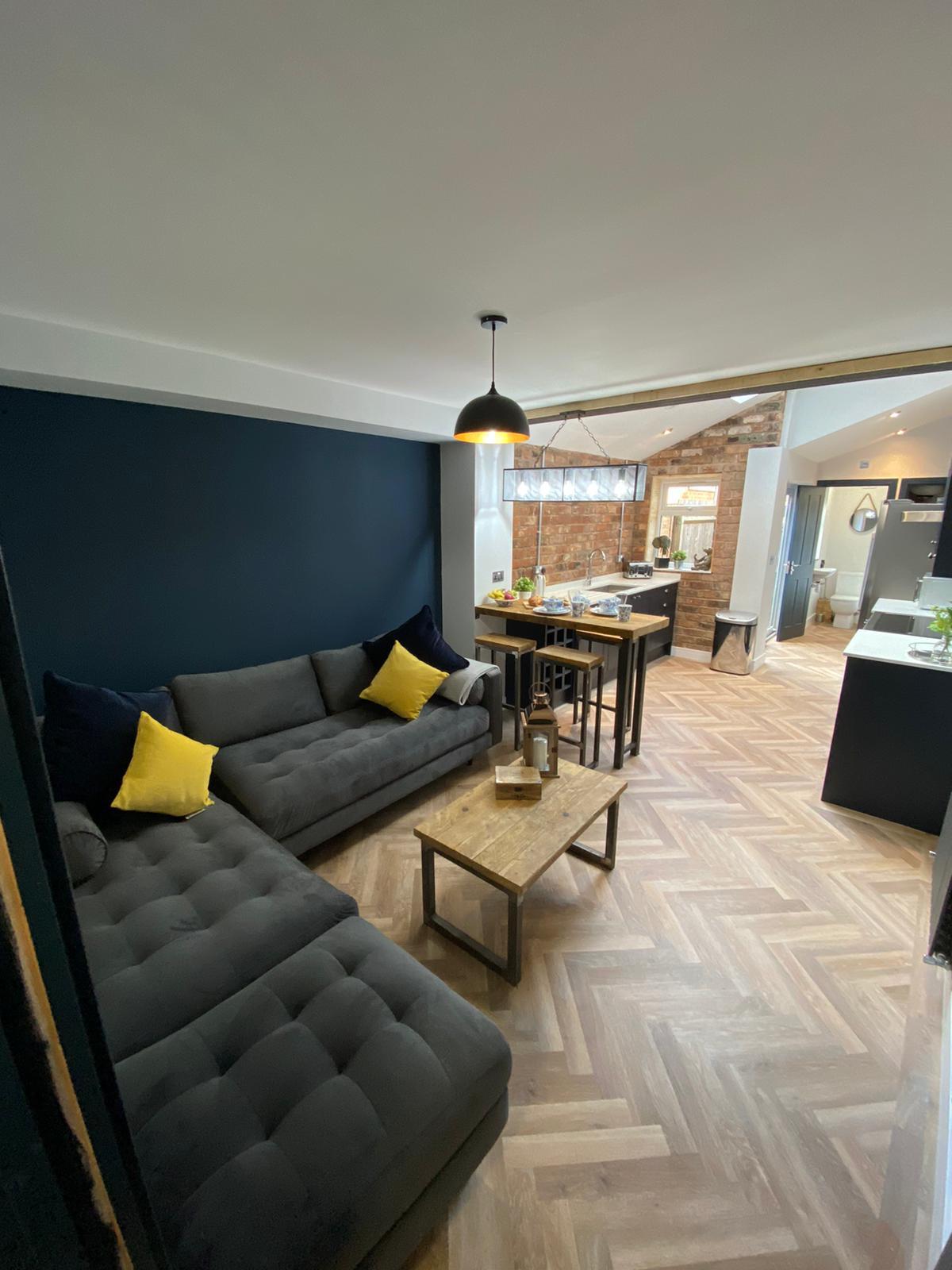 5 Bed house to Rent in Edgbaston | B16 9DY - Image 1