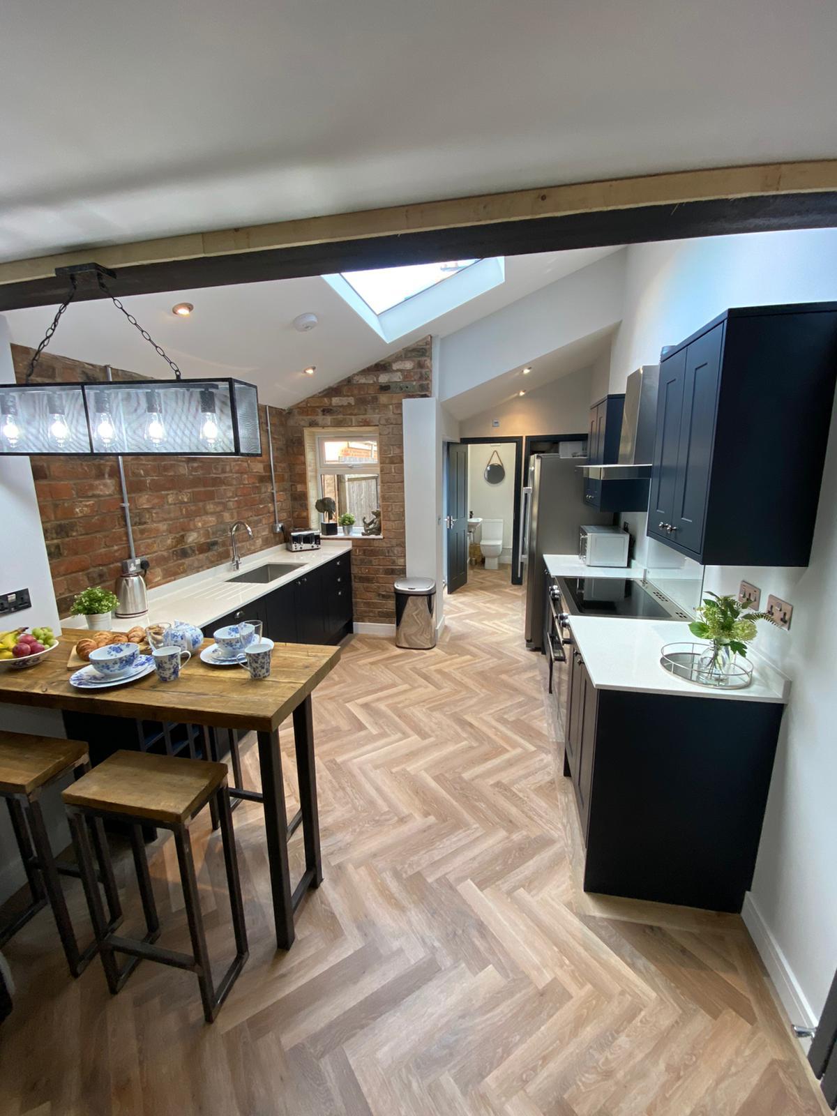 5 Bed house to Rent in Edgbaston | B16 9DY - Image 2