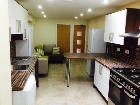 8 Bed house to Rent in Selly Oak | B29 7DD - Image 1