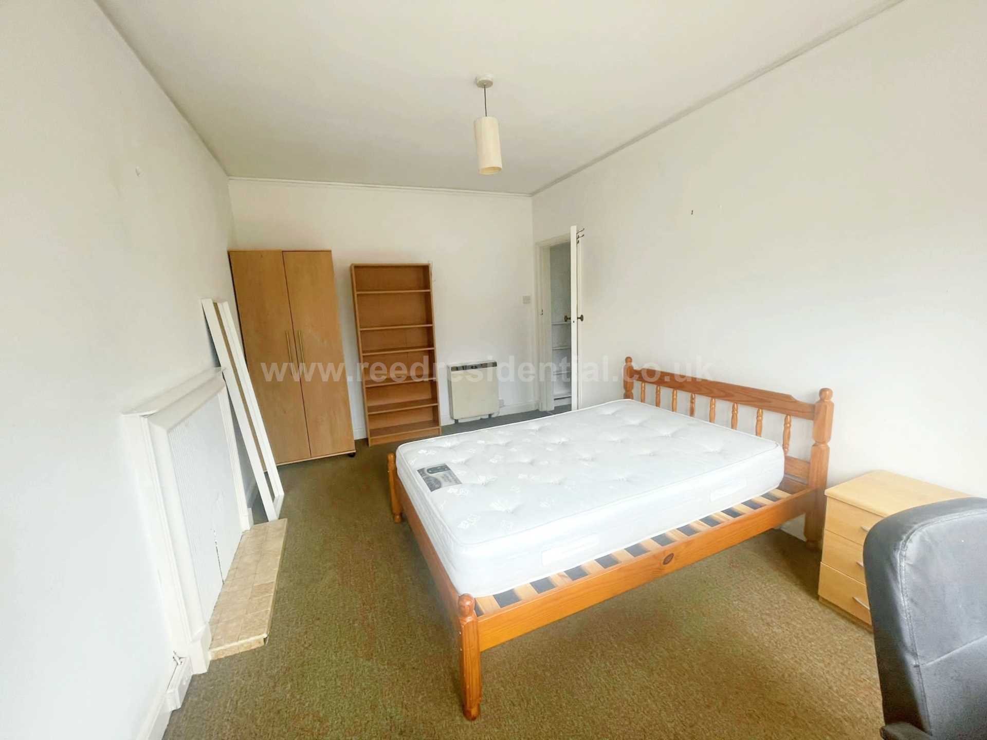 2 Bed flat to Rent in 201 Gibbins Rd | B29 6NH - Image 6