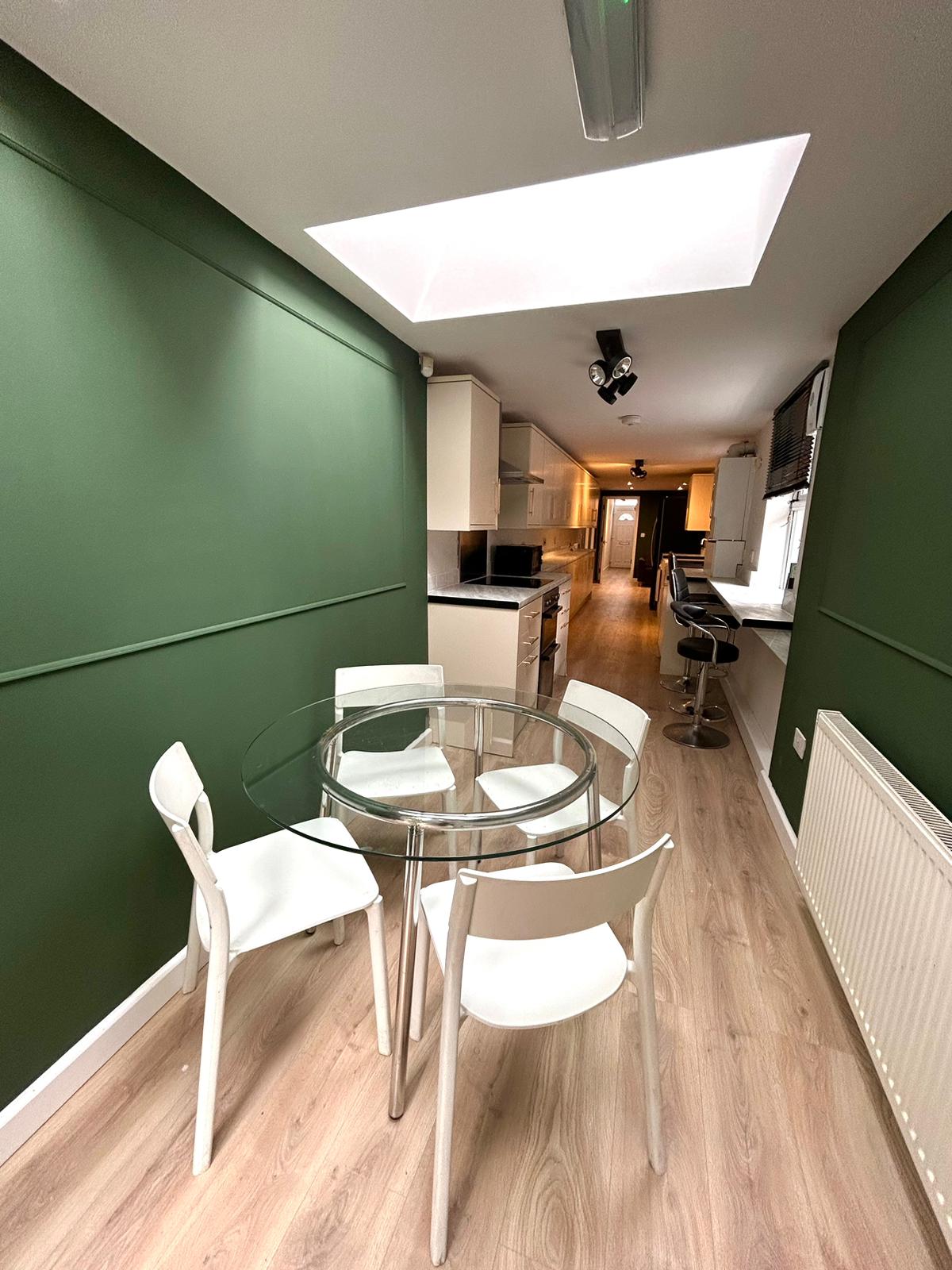 5 Bed house to Rent in Selly Oak | B29 6EP - Image 6