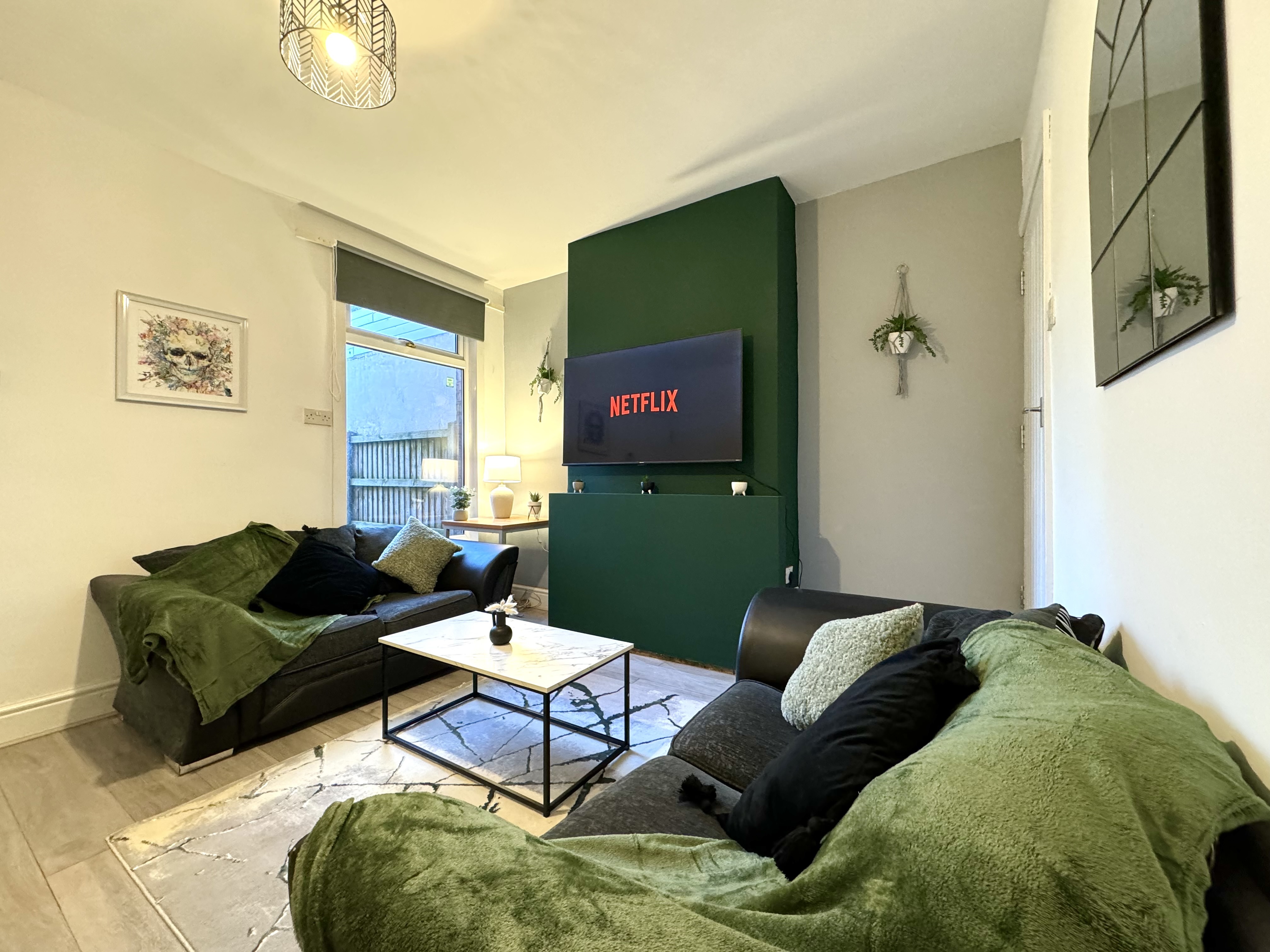 4 Bed house to Rent in Selly Oak | B29 6EL - Image 2