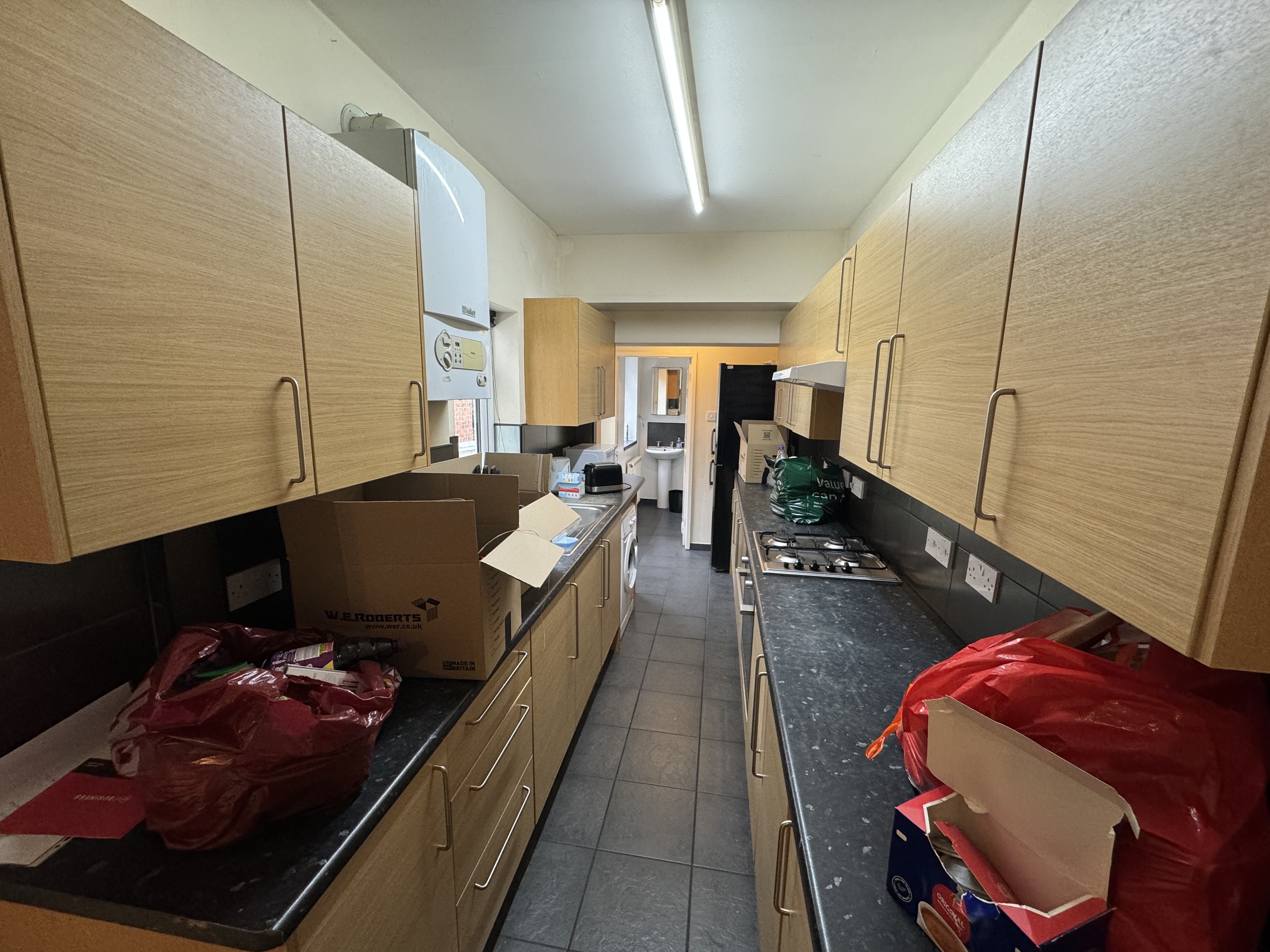 5 Bed house to Rent in Selly Oak | B29 7BP - Image 4