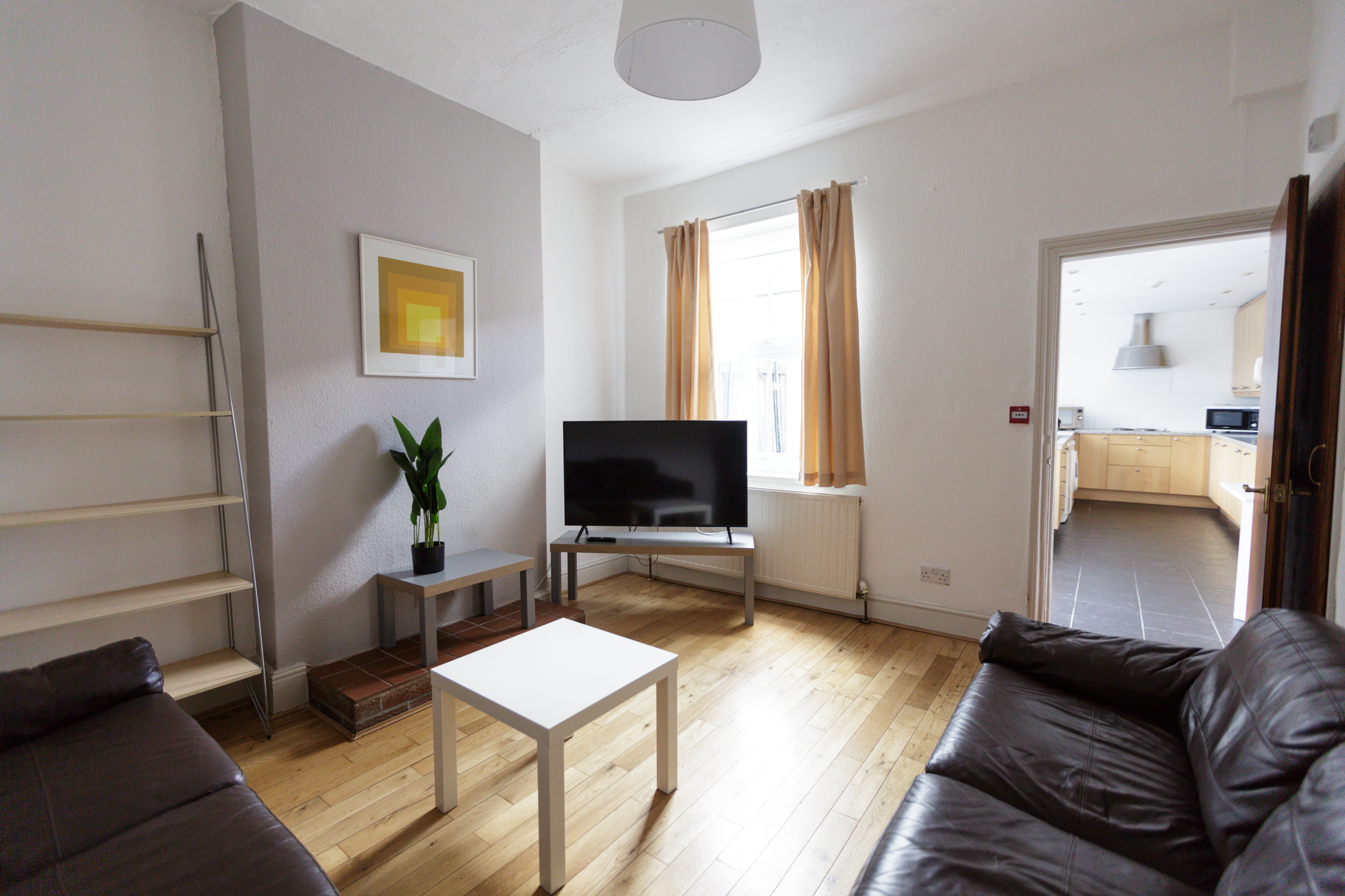 4 Bed house to Rent in Edgbaston | B16 9DU - Image 2