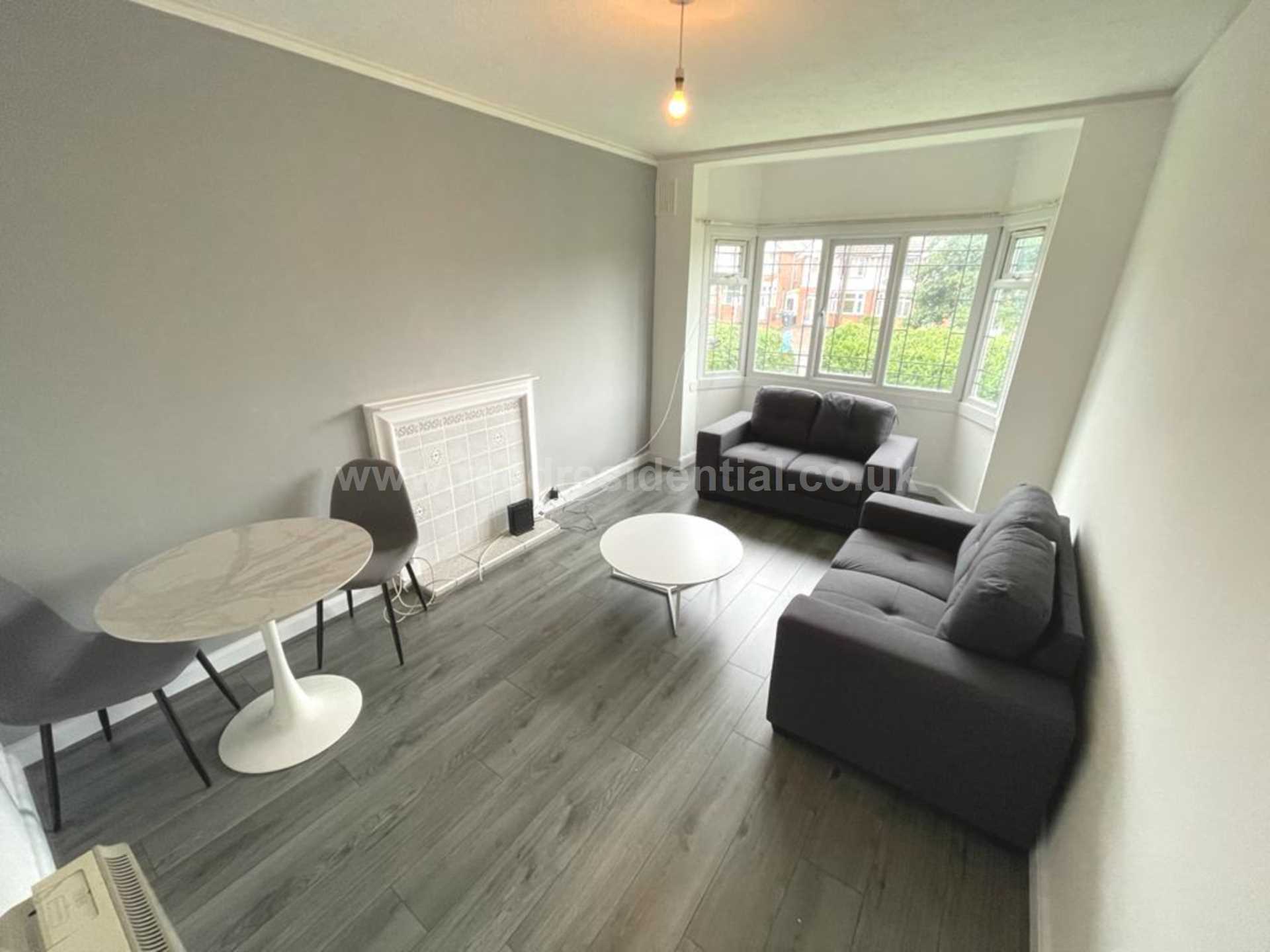2 Bed house to Rent in 201 Gibbins Rd | B29 6NH - Image 1