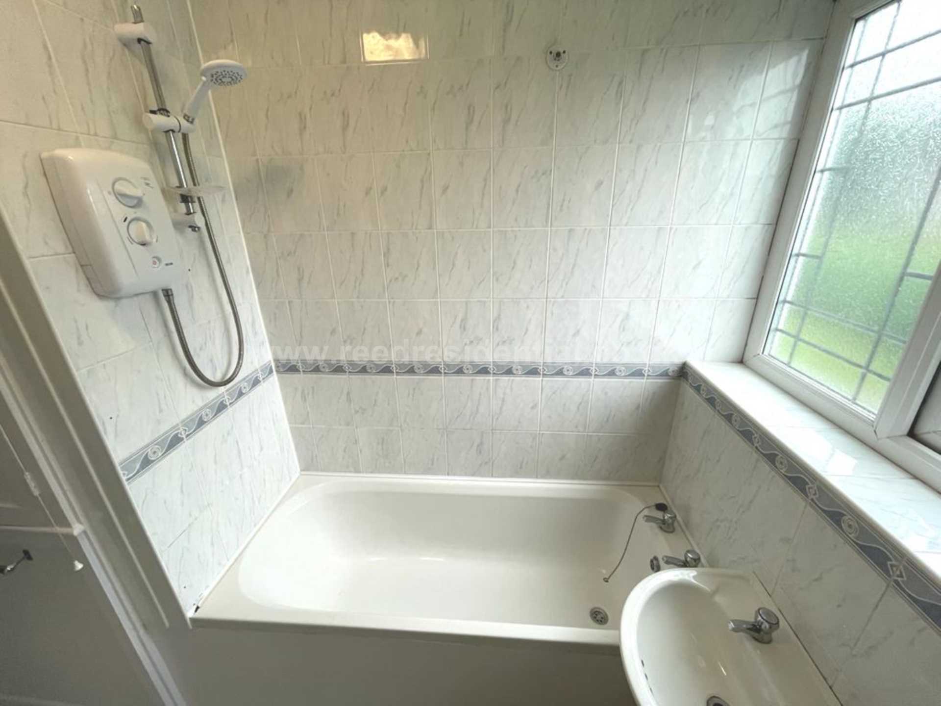 2 Bed house to Rent in 201 Gibbins Rd | B29 6NH - Image 5