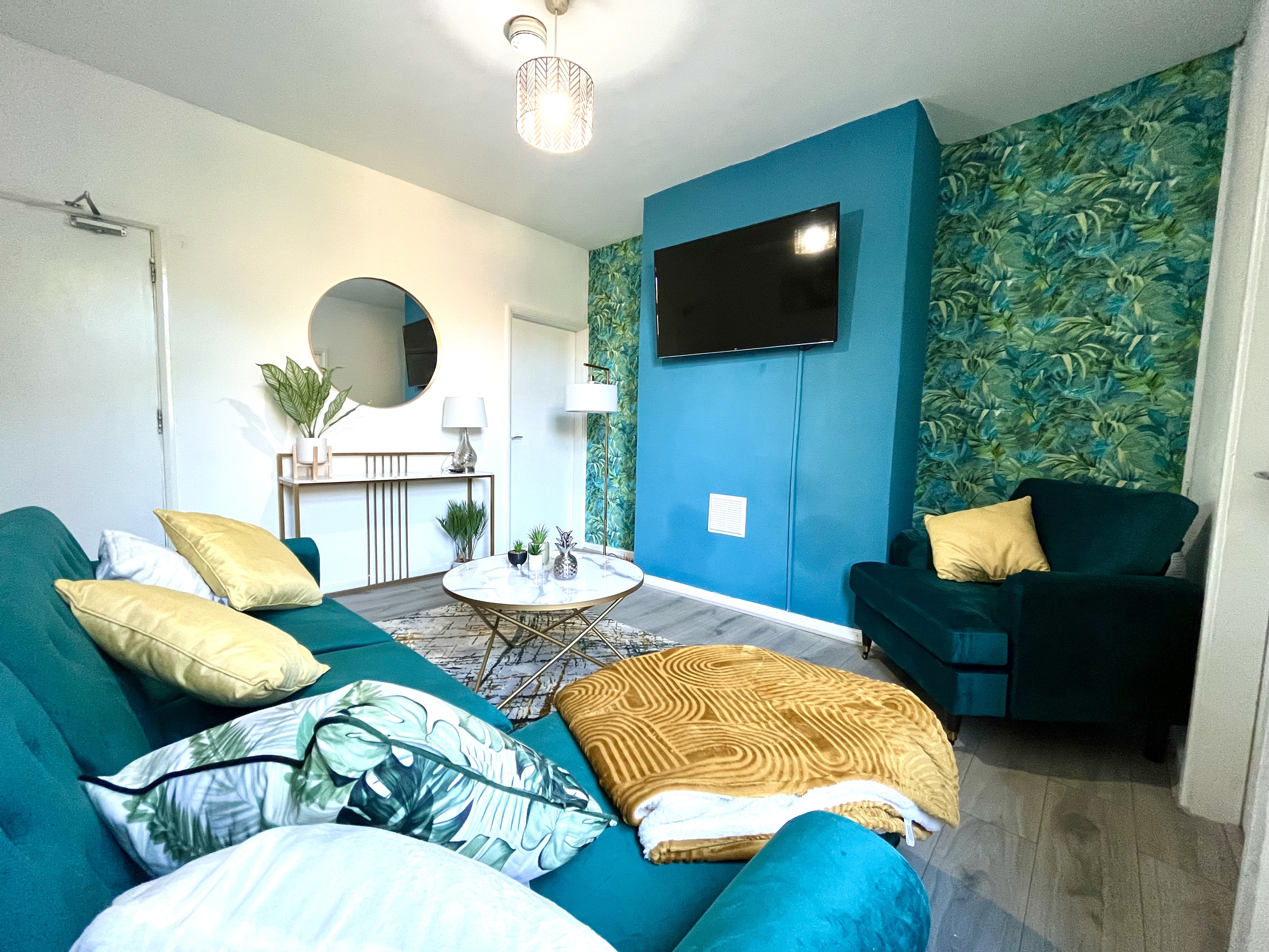 4 Bed house to Rent in Dunkirk | NG7 2JU - Image 3