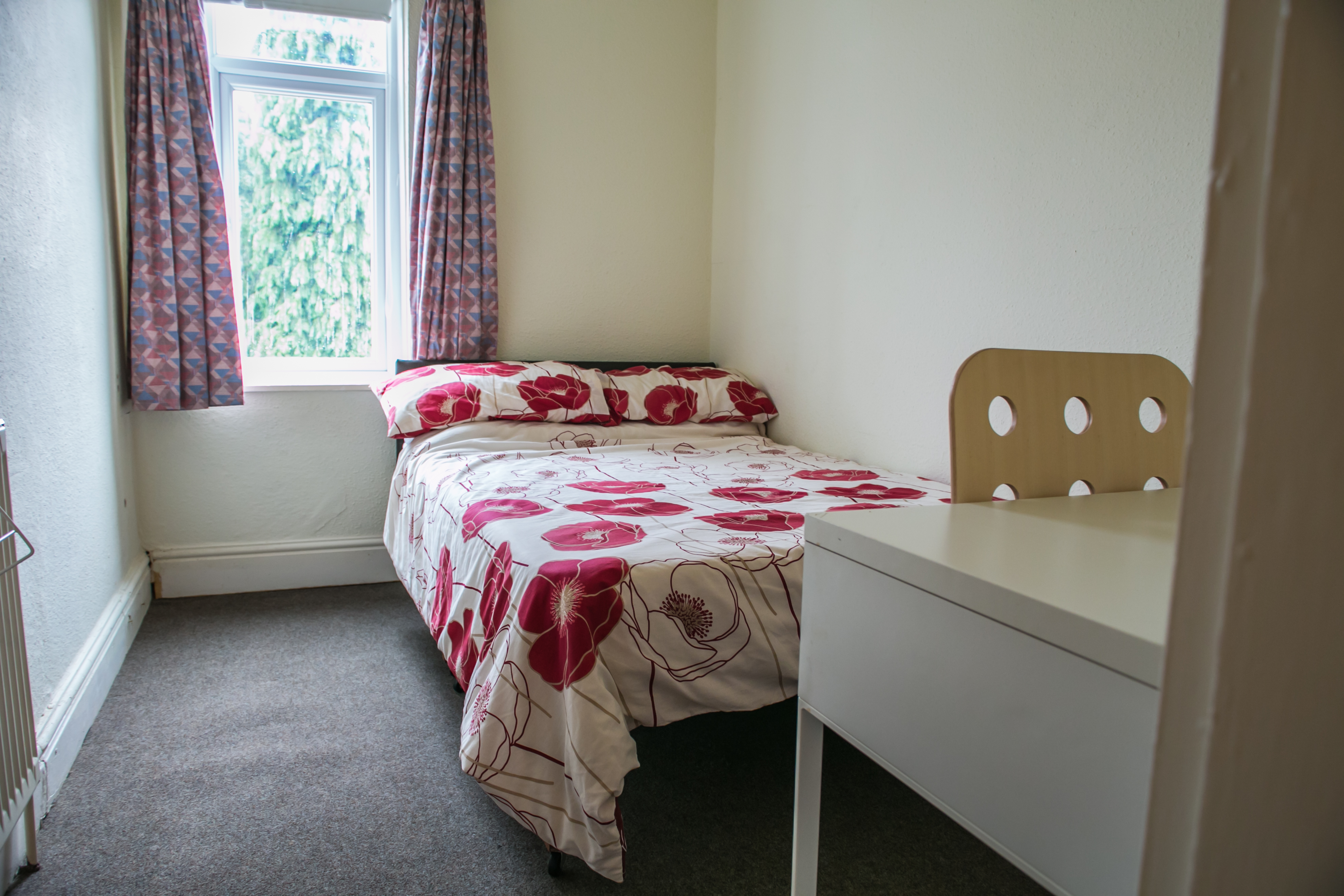 4 Bed house to Rent in Edgbaston | B16 9DA - Image 5