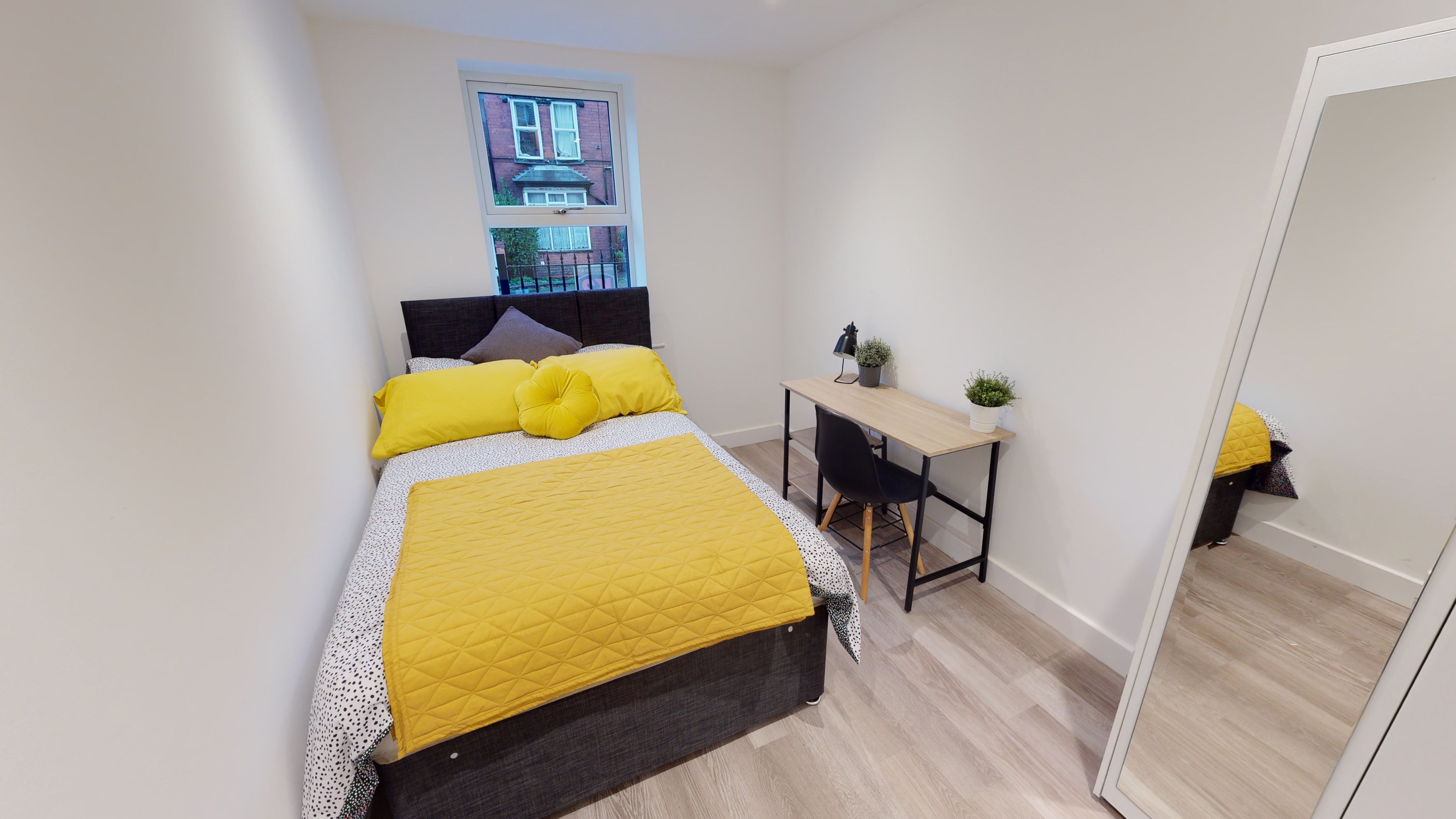 1 Bed house to Rent in Selly Oak | B29 7AT - Image 1