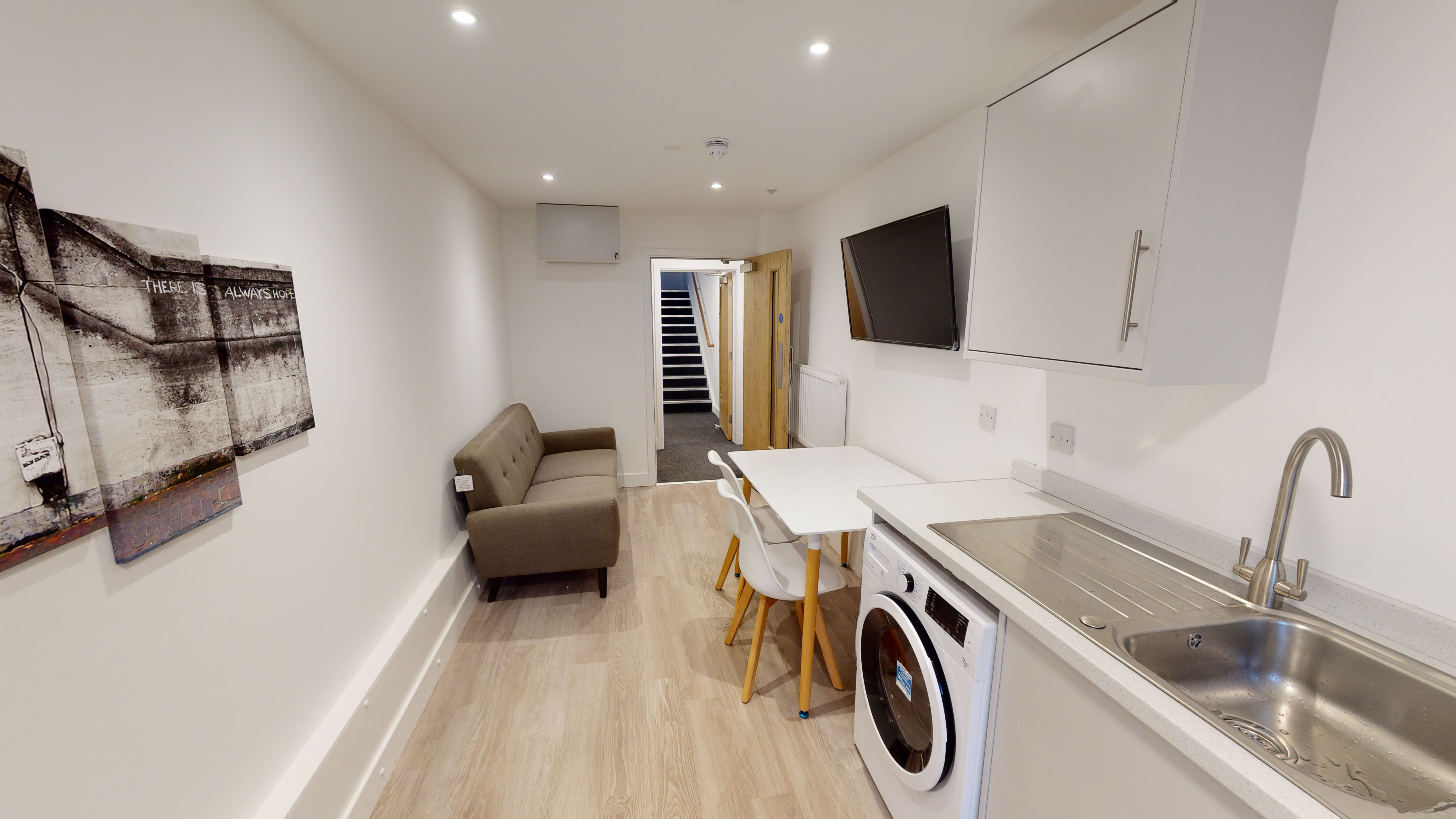 1 Bed house to Rent in Selly Oak | B29 7AT - Image 2