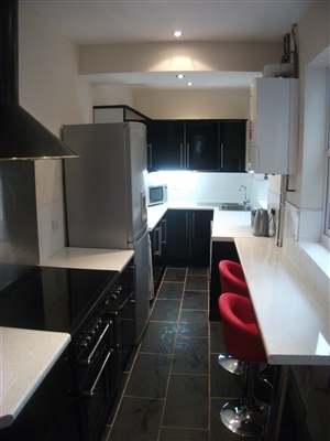 5 Bed house to Rent in Selly Oak | B29 7RL - Image 1