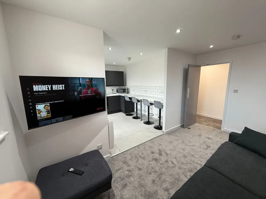 1 Bed flat to Rent in Dunkirk | NG7 2RP - Image 2