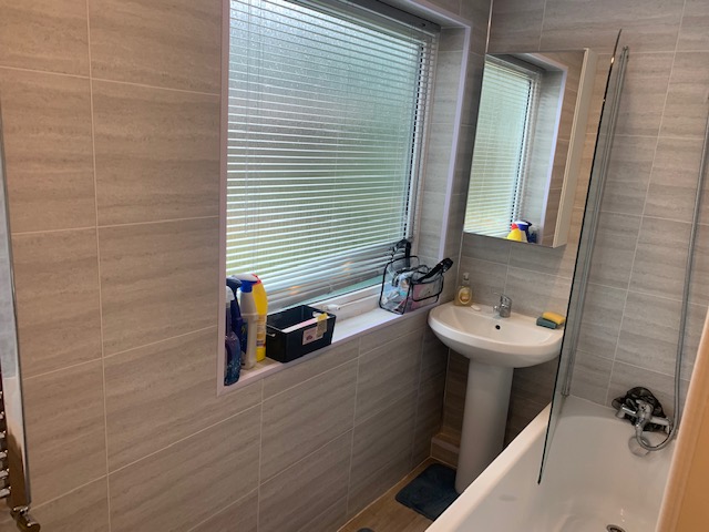 5 Bed house to Rent in Harborne | B17 0LU - Image 2