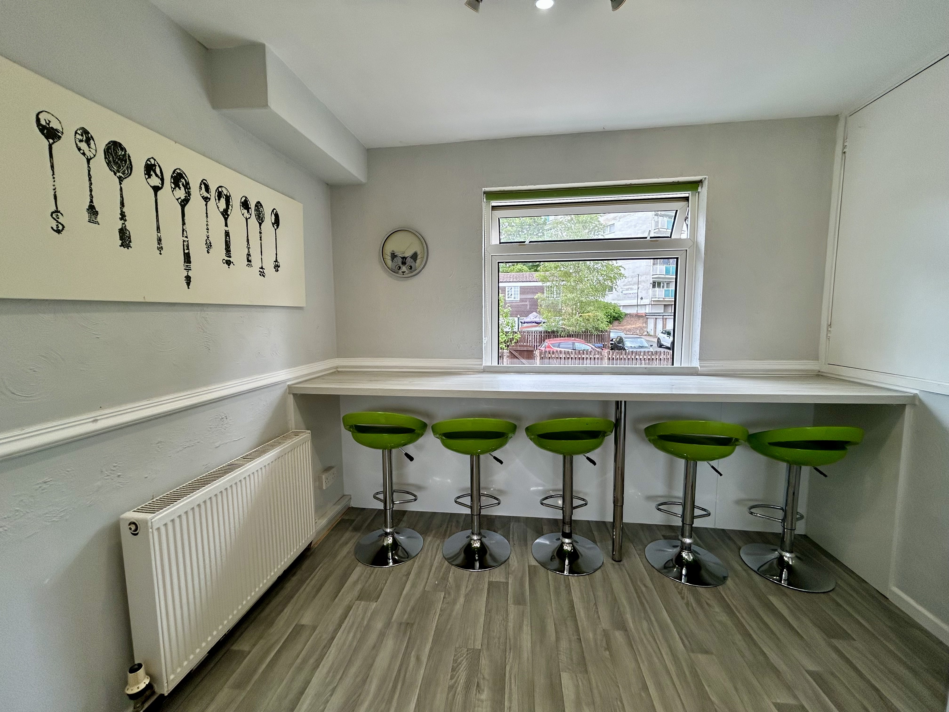 5 Bed house to Rent in Harborne | B17 0LU - Image 3