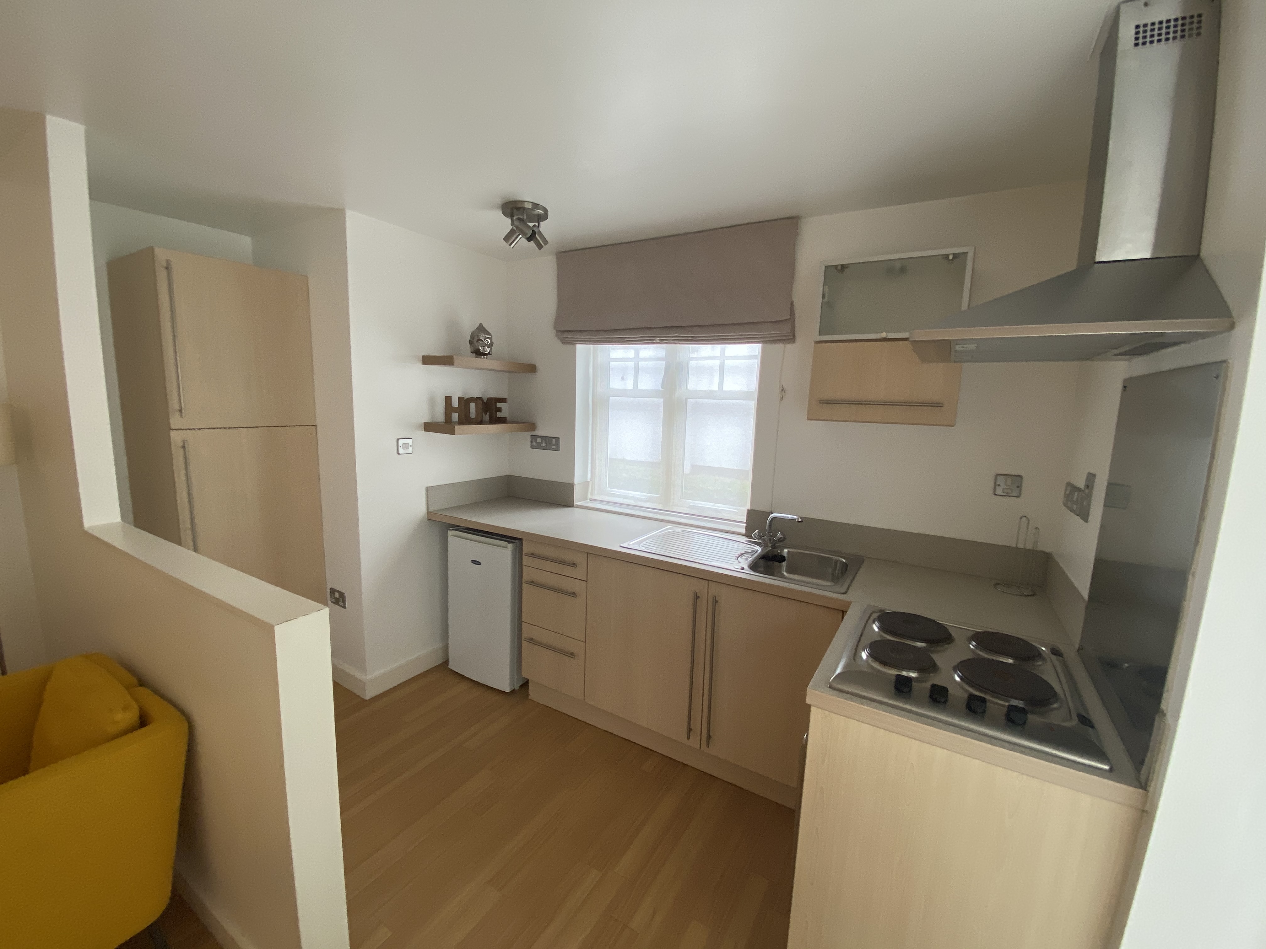 2 Bed flat to Rent in Edgbaston | B17 8DP - Image 2