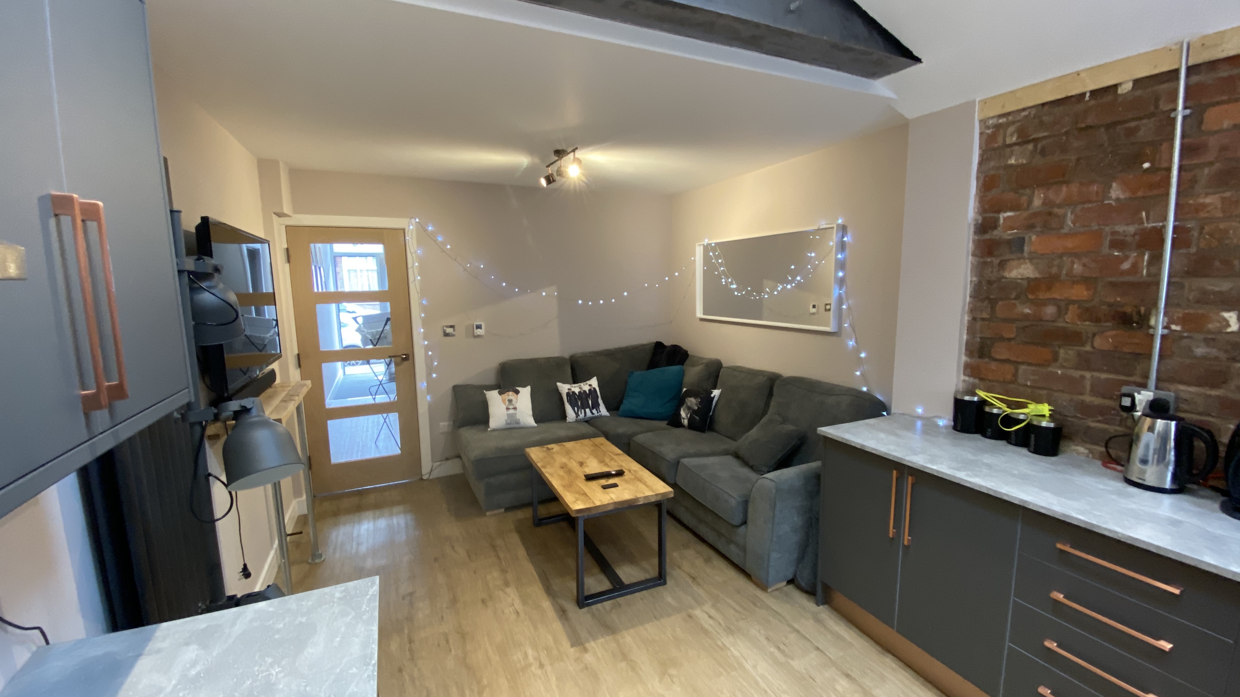 5 Bed house to Rent in Edgbaston | B16 9DY - Image 4