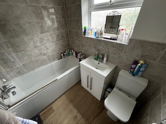 4 Bed house to Rent in Fishponds | BS16 2HL - Image 3