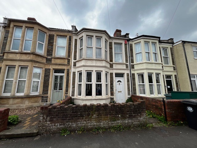 4 Bed house to Rent in Fishponds | BS16 2HL - Image 1