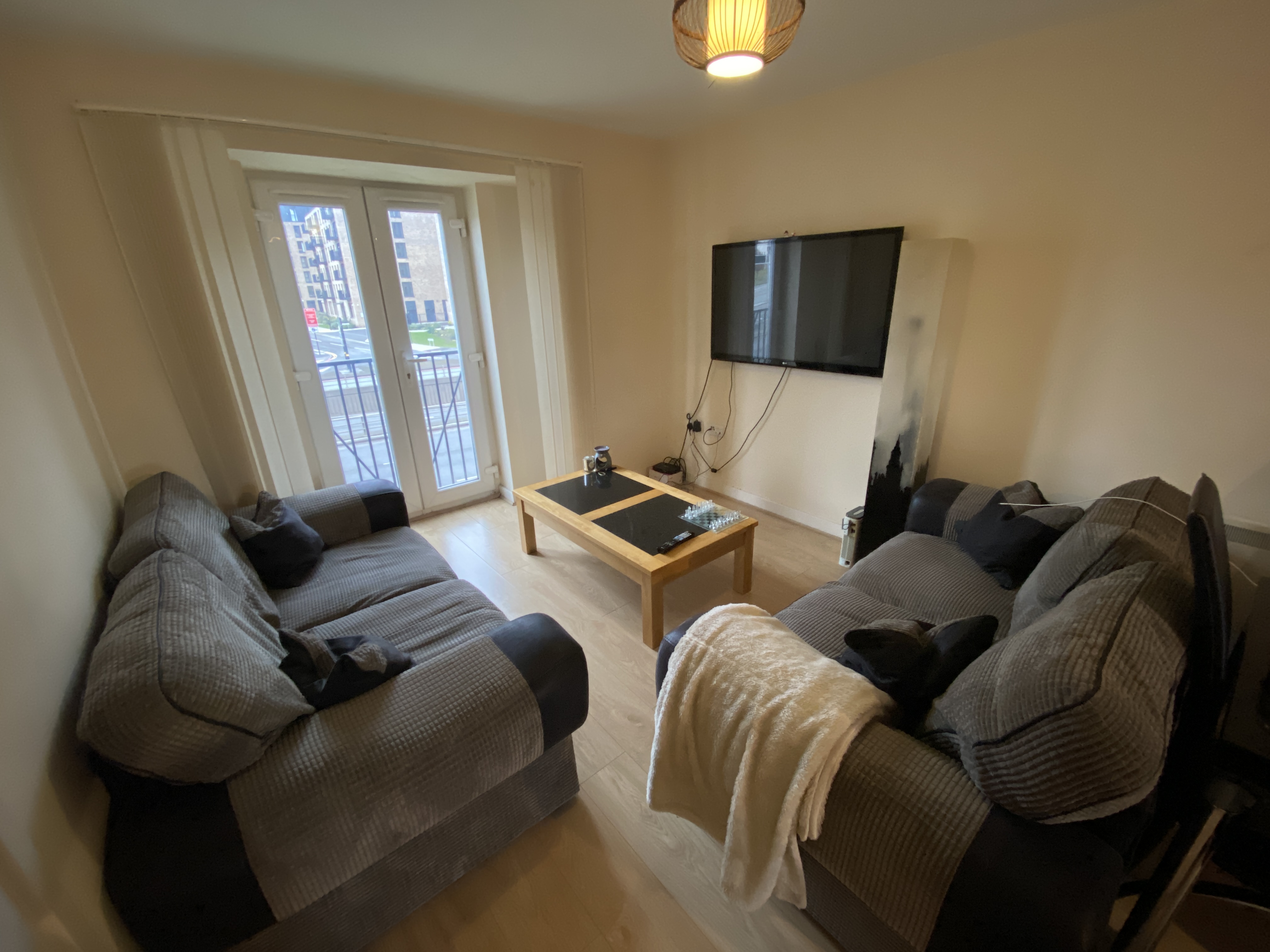 2 Bed flat to Rent in City Centre | B15 2GH - Image 2