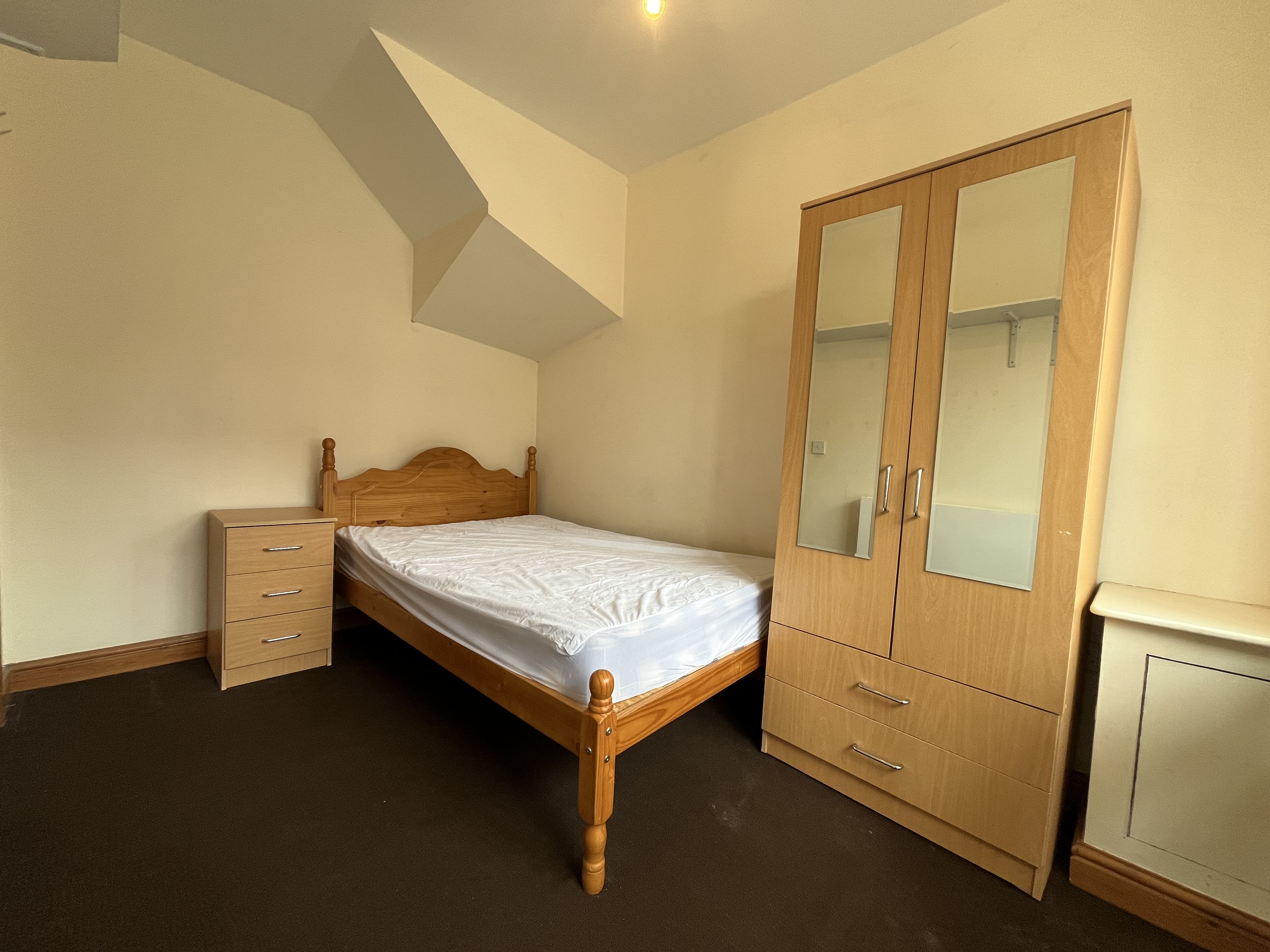 5 Bed house to Rent in Selly Oak | B29 6DS - Image 5